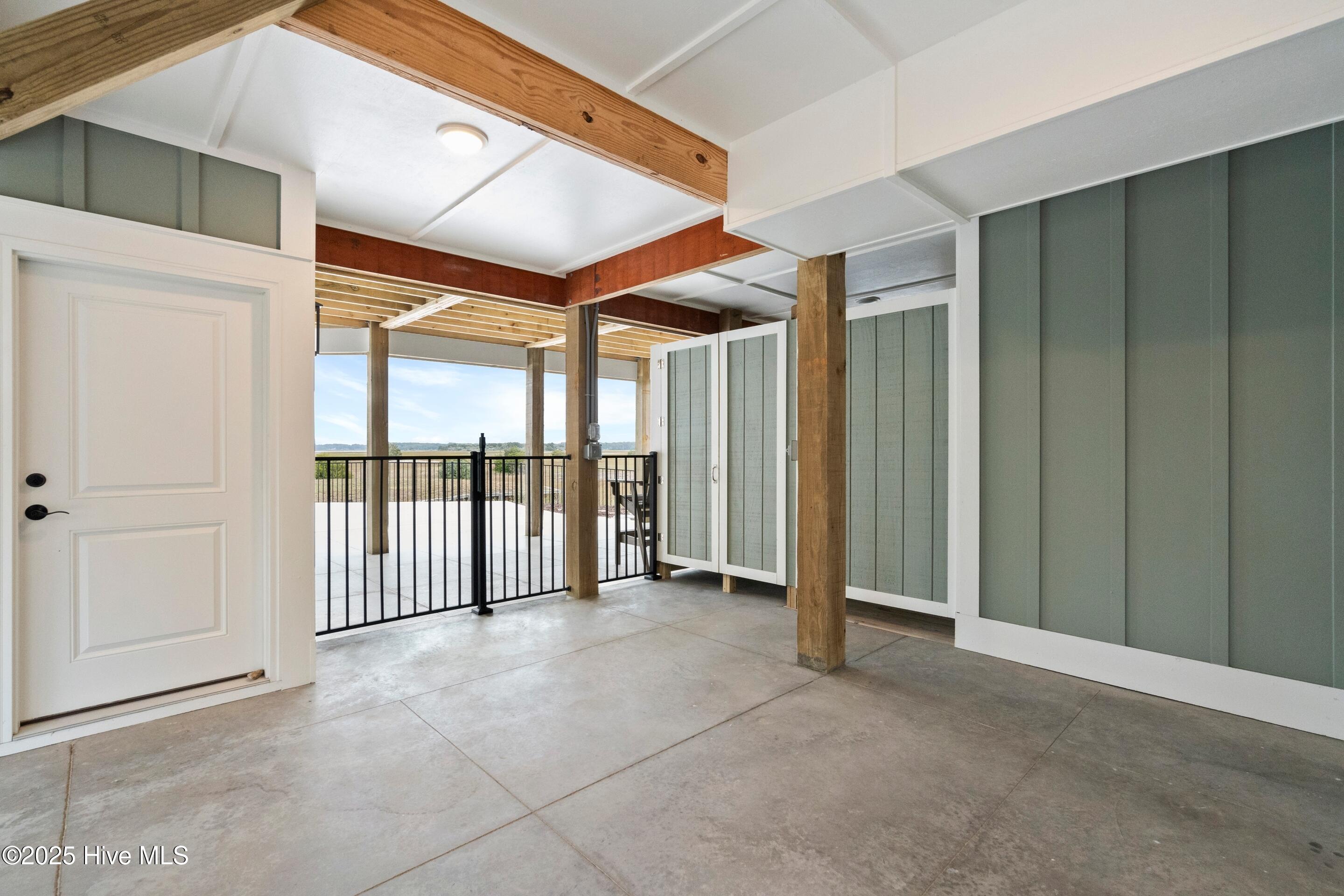 1354 Ocean Boulevard W