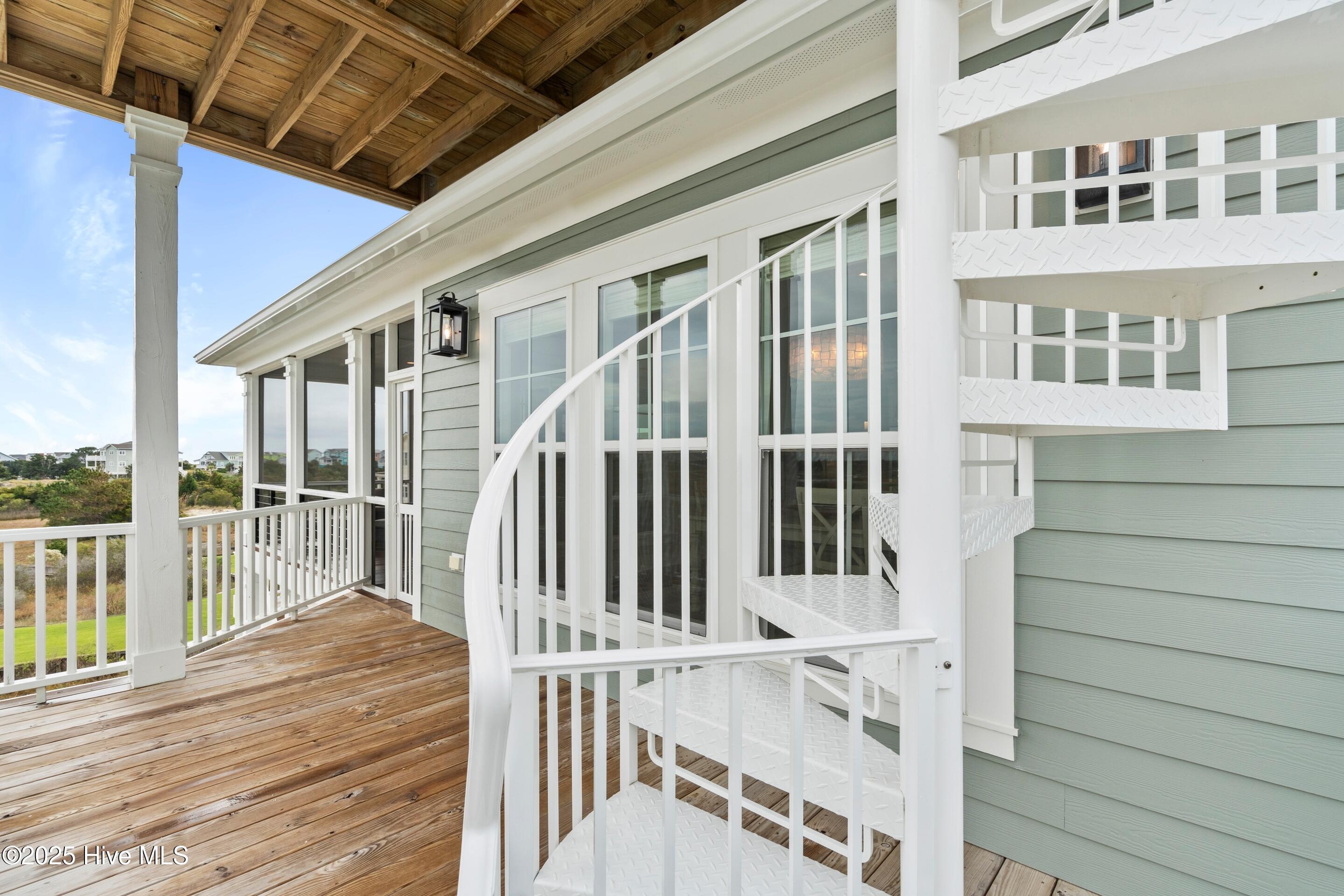 1354 Ocean Boulevard W