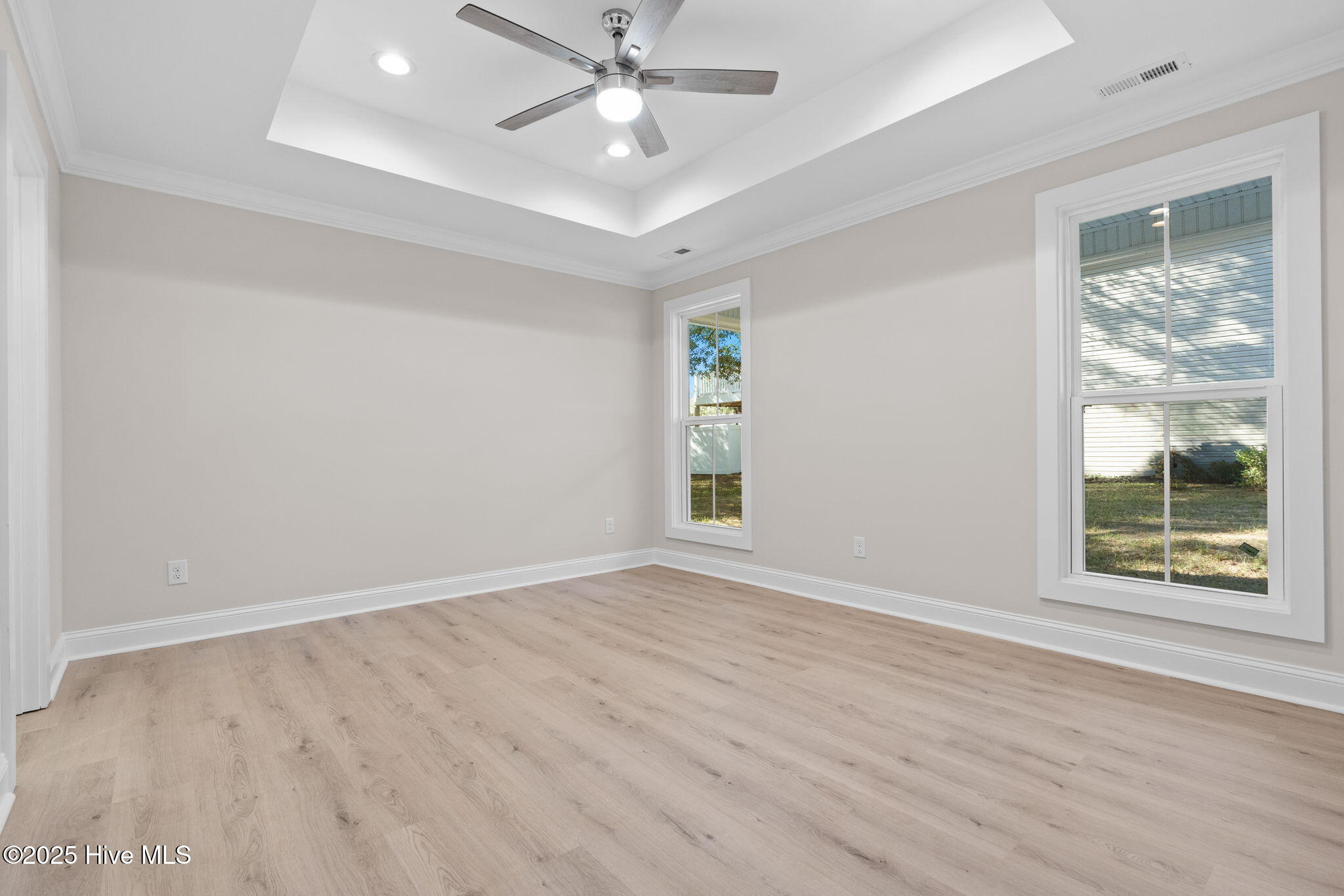 2753 Sea Vista Drive SW