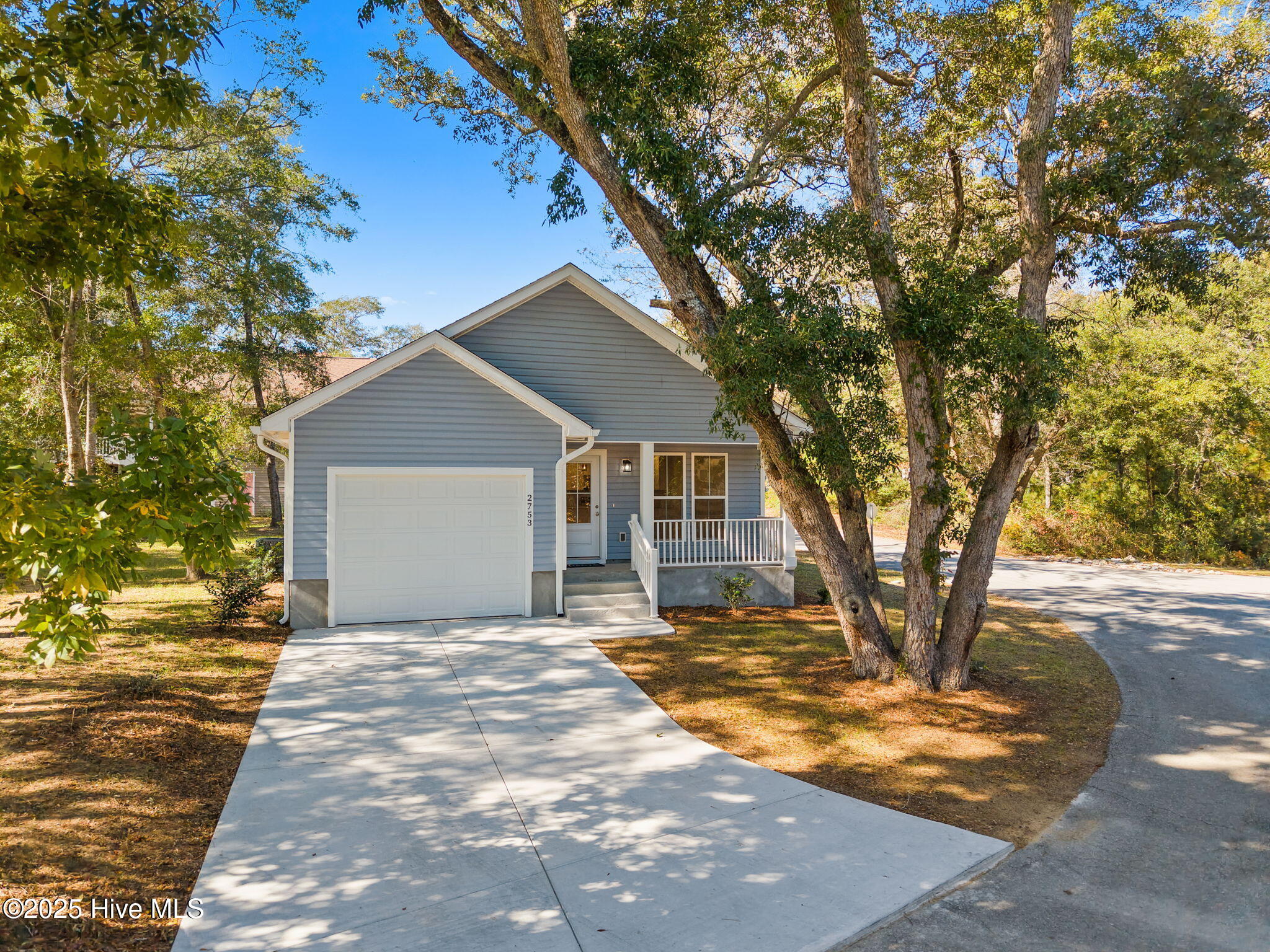 2753 Sea Vista Drive SW