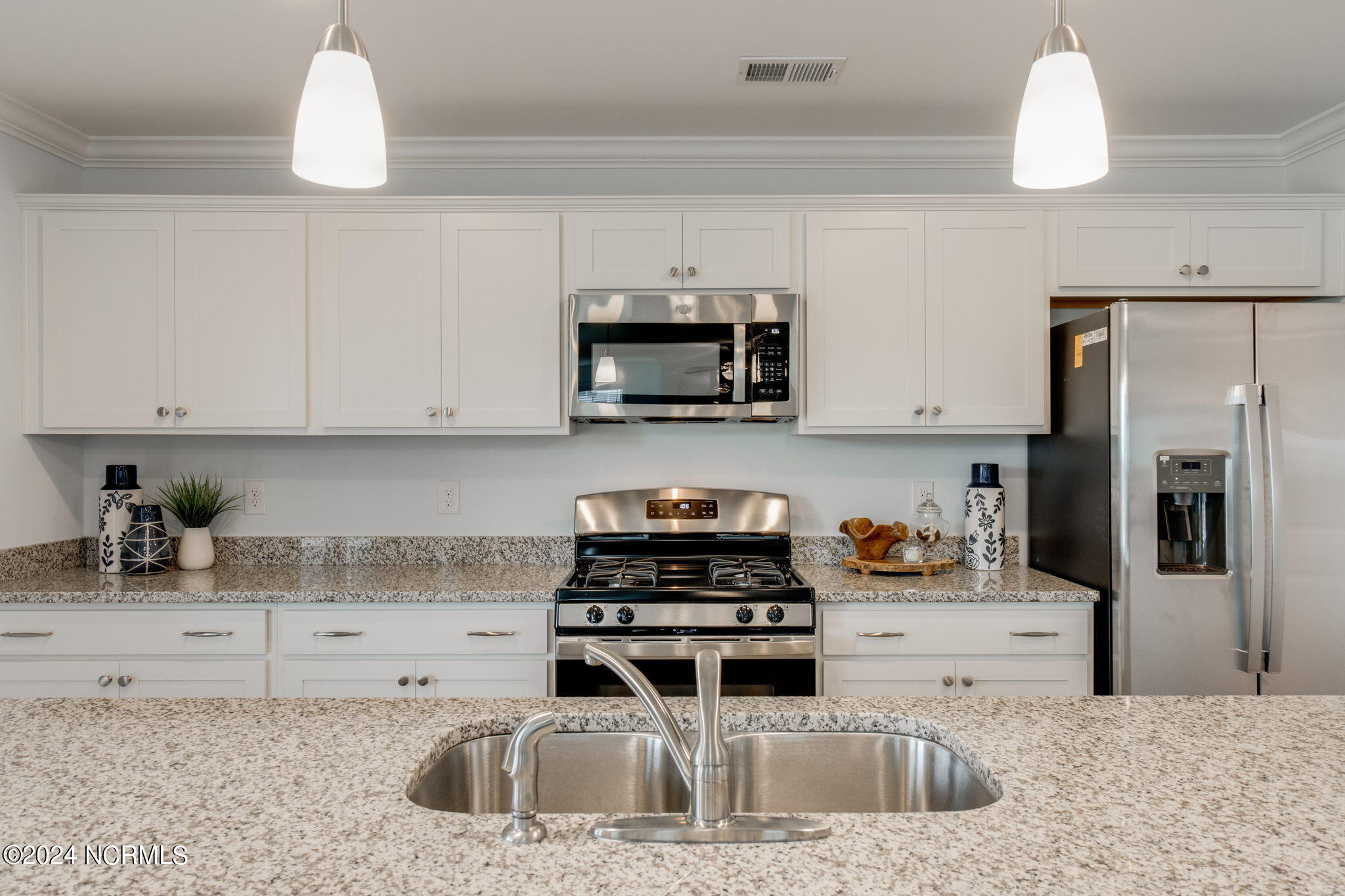 197 Mayflower Drive NW 31