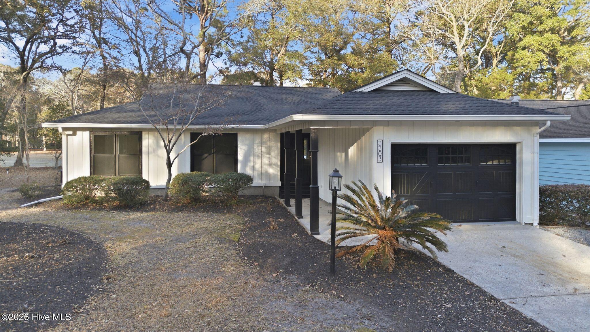 3303 Marsh View Drive SW