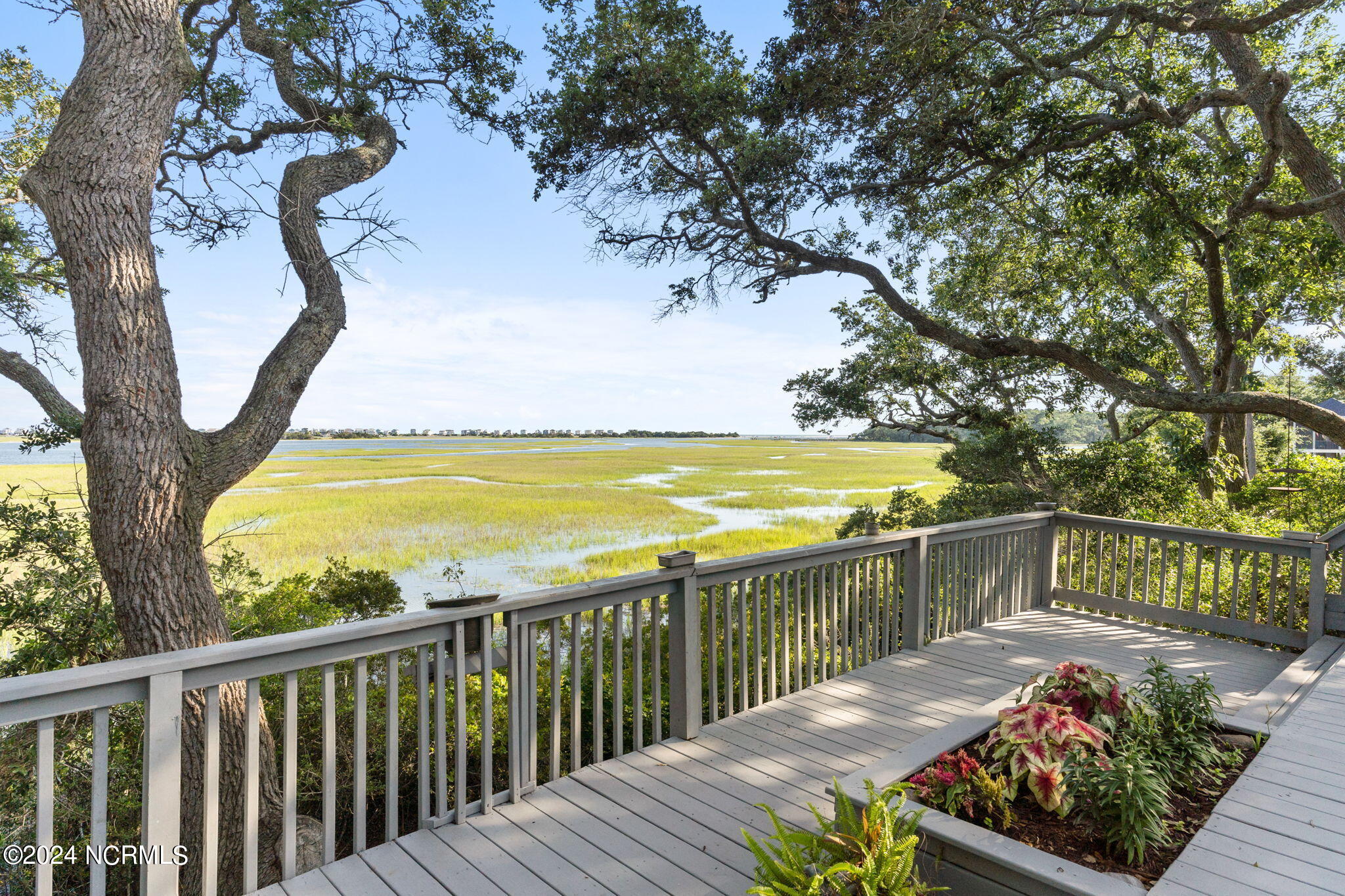 3347 Channelside Drive SW
