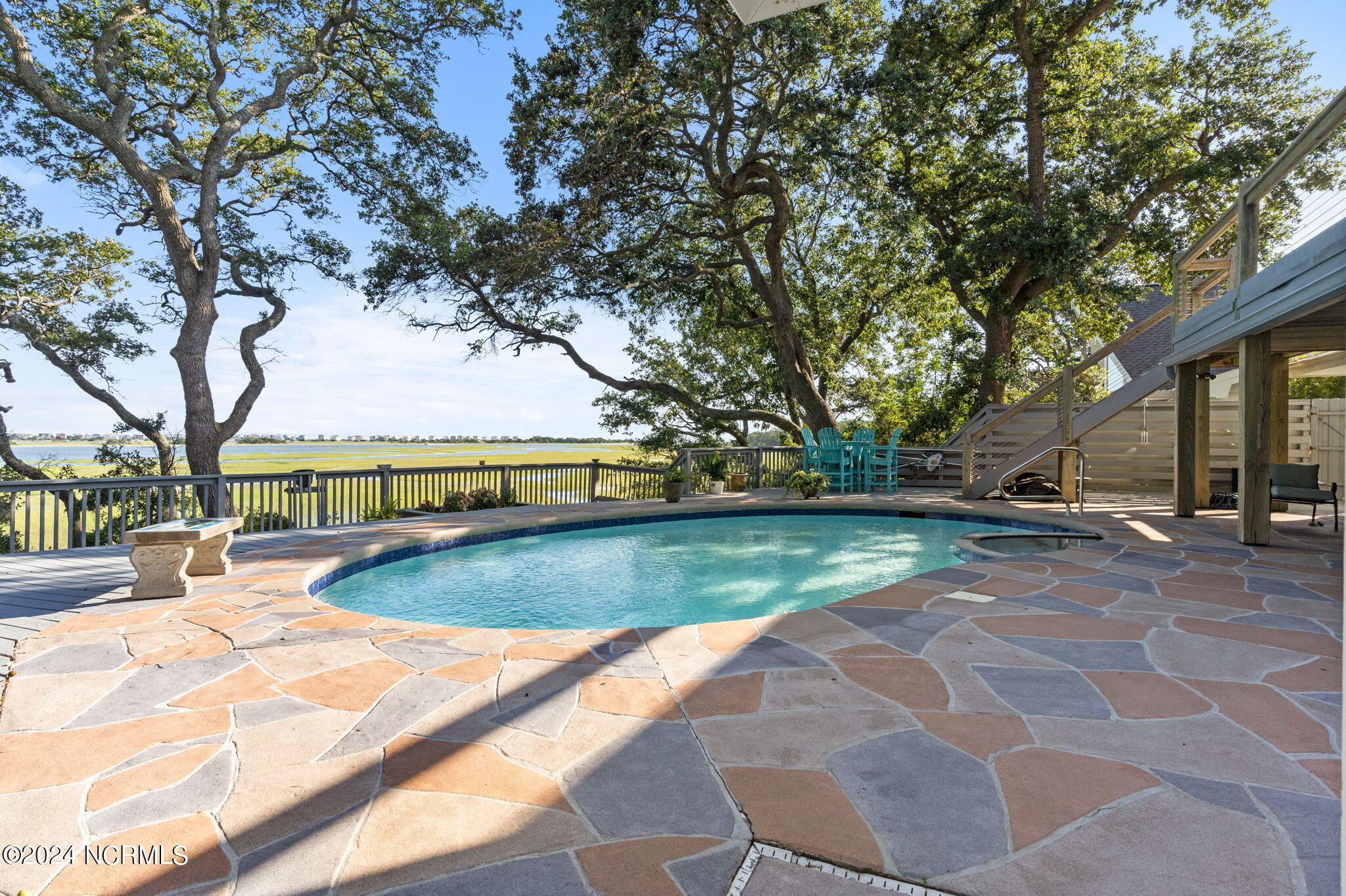 3347 Channelside Drive SW