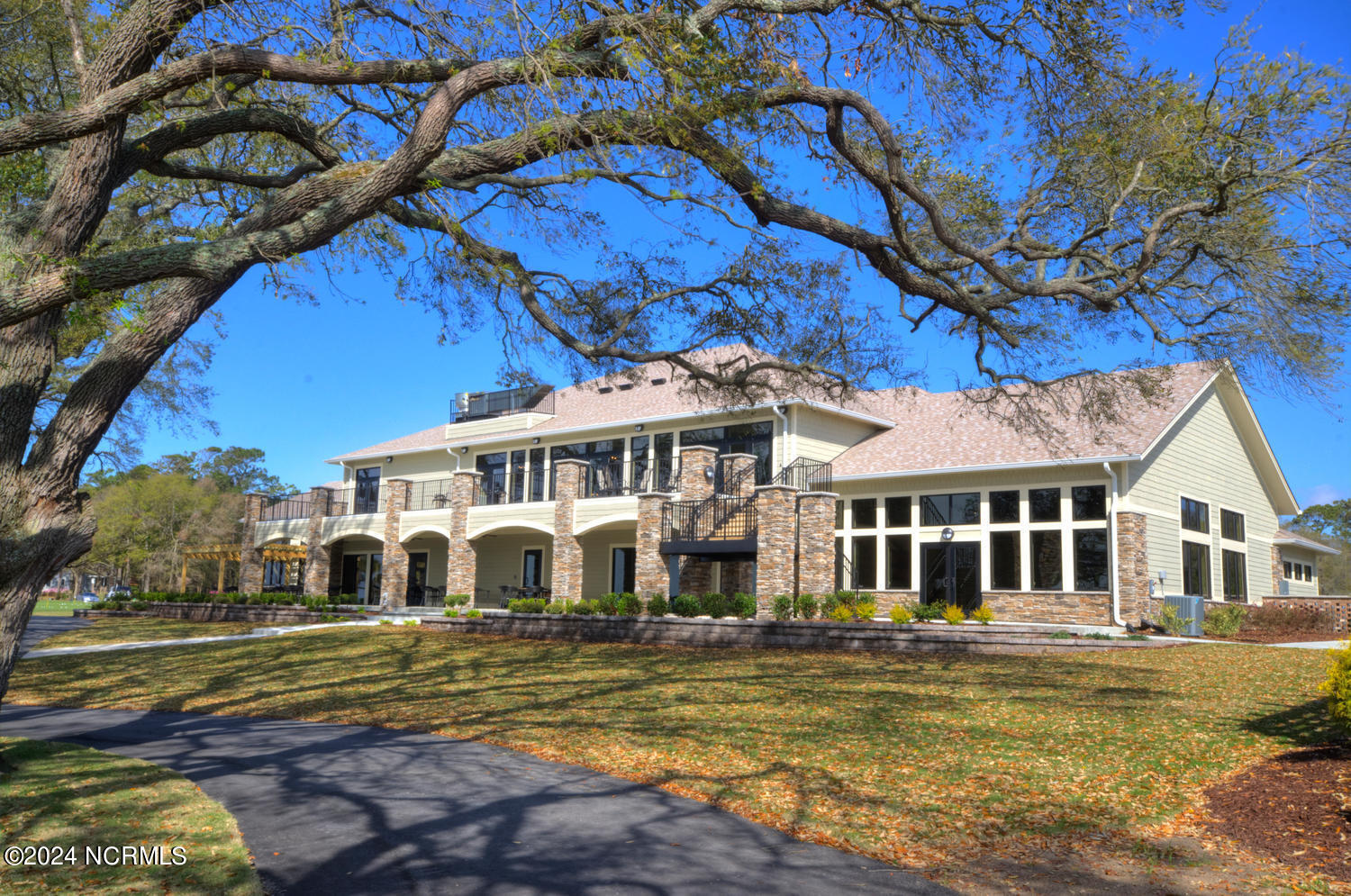 3347 Channelside Drive SW