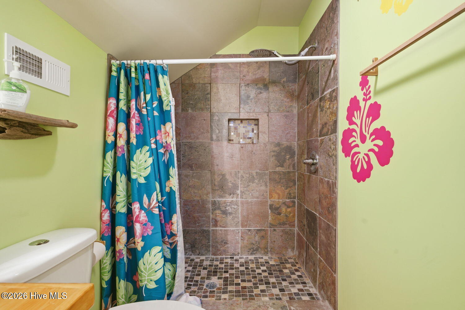 3347 Channelside Drive SW