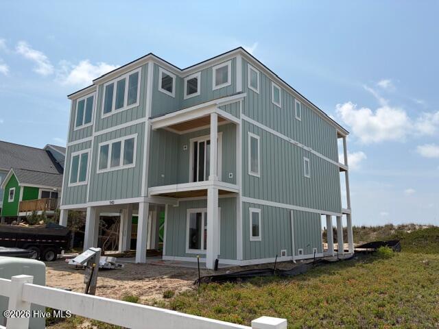 543 Ocean Boulevard W