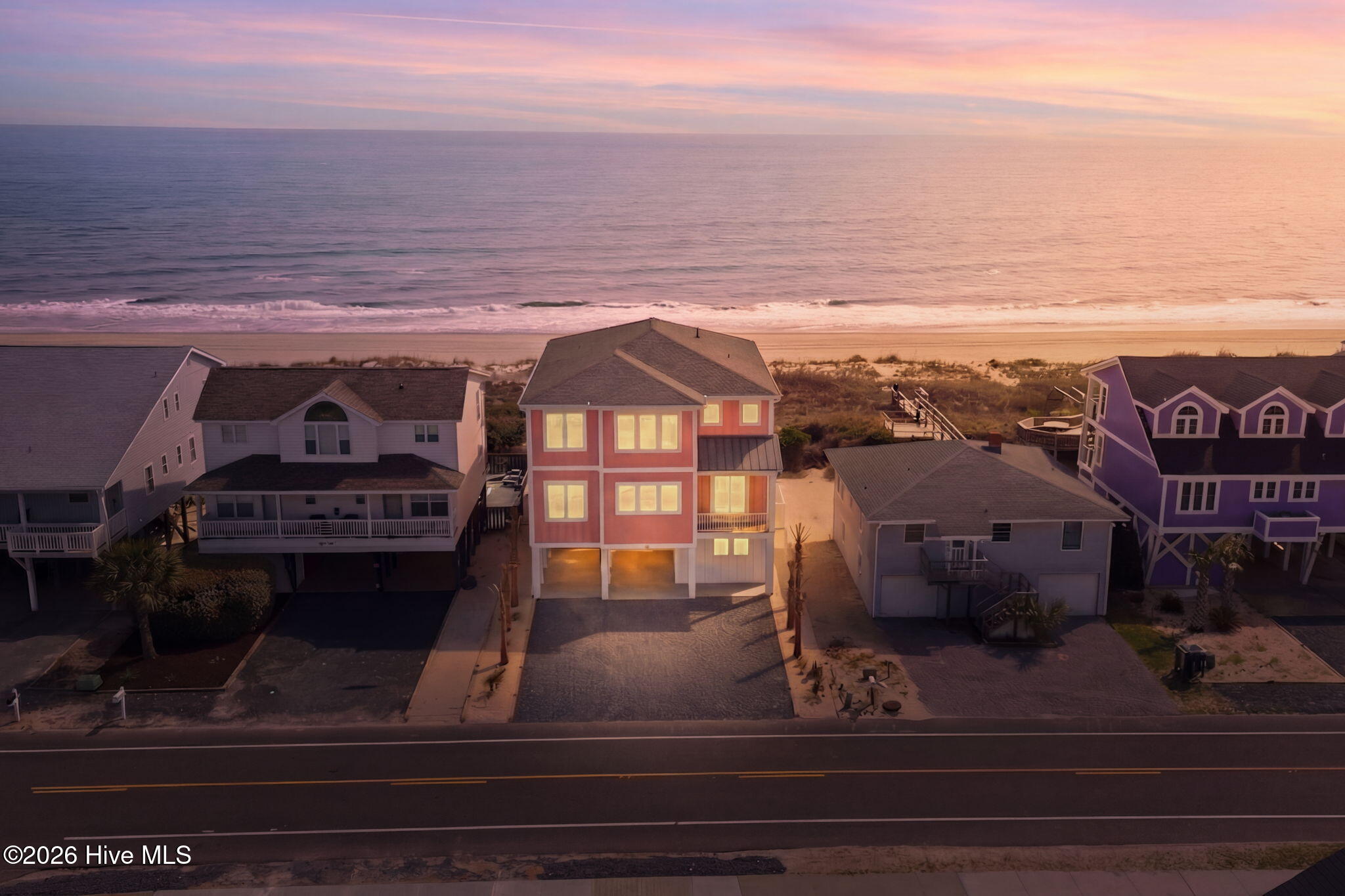 787 Ocean Boulevard W