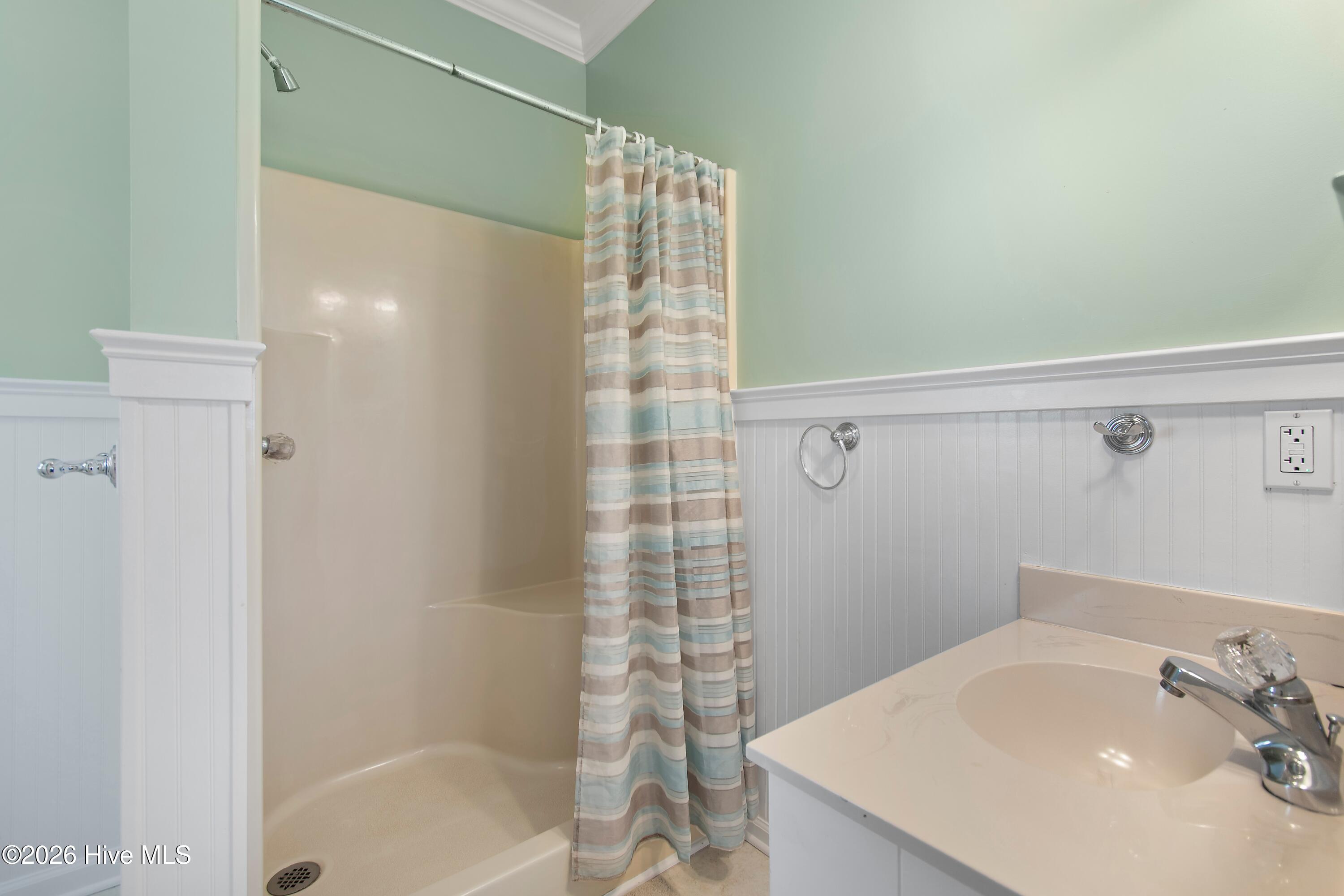 535 Ocean Boulevard W