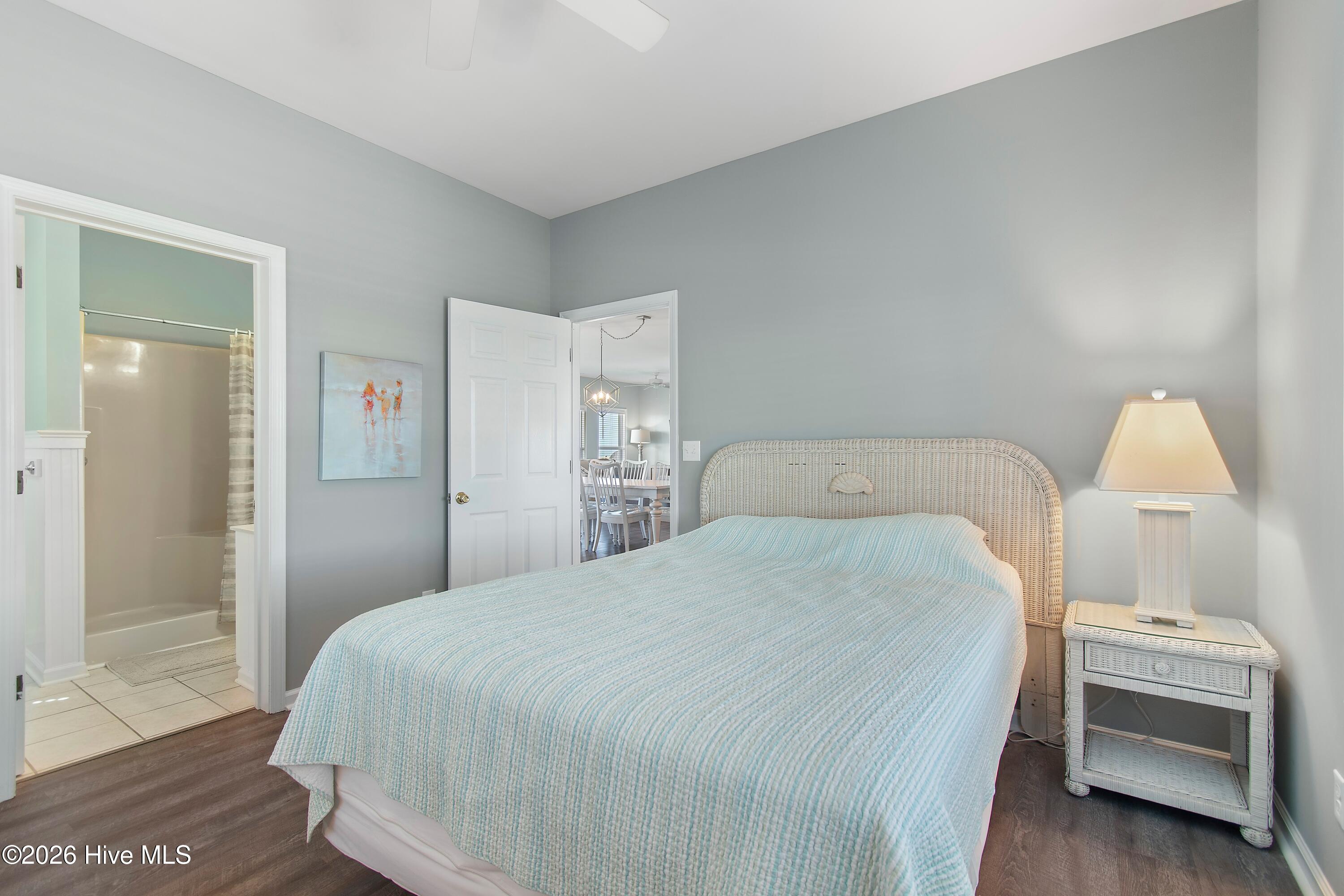 535 Ocean Boulevard W