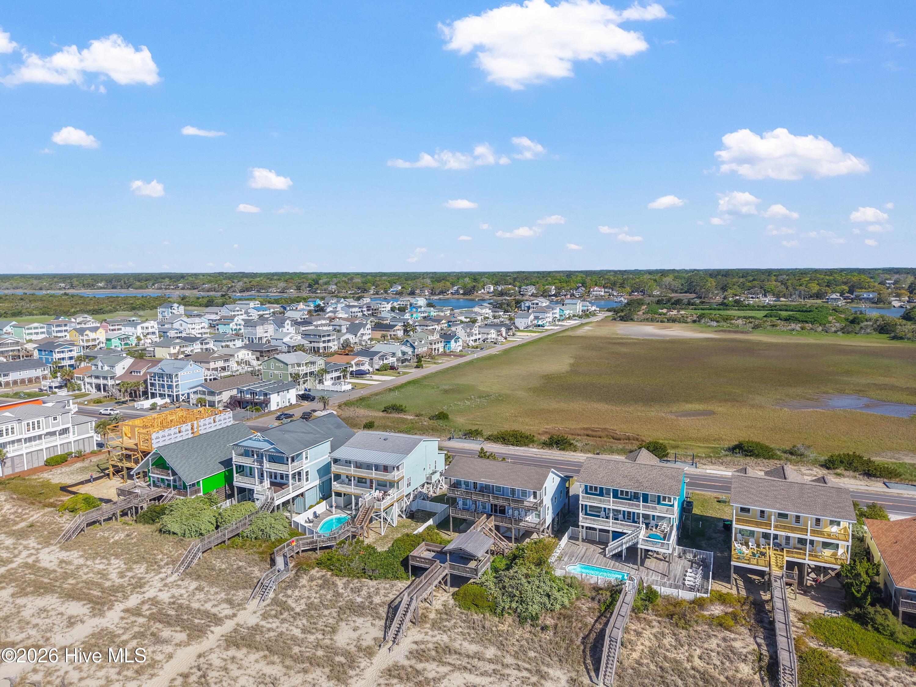535 Ocean Boulevard W