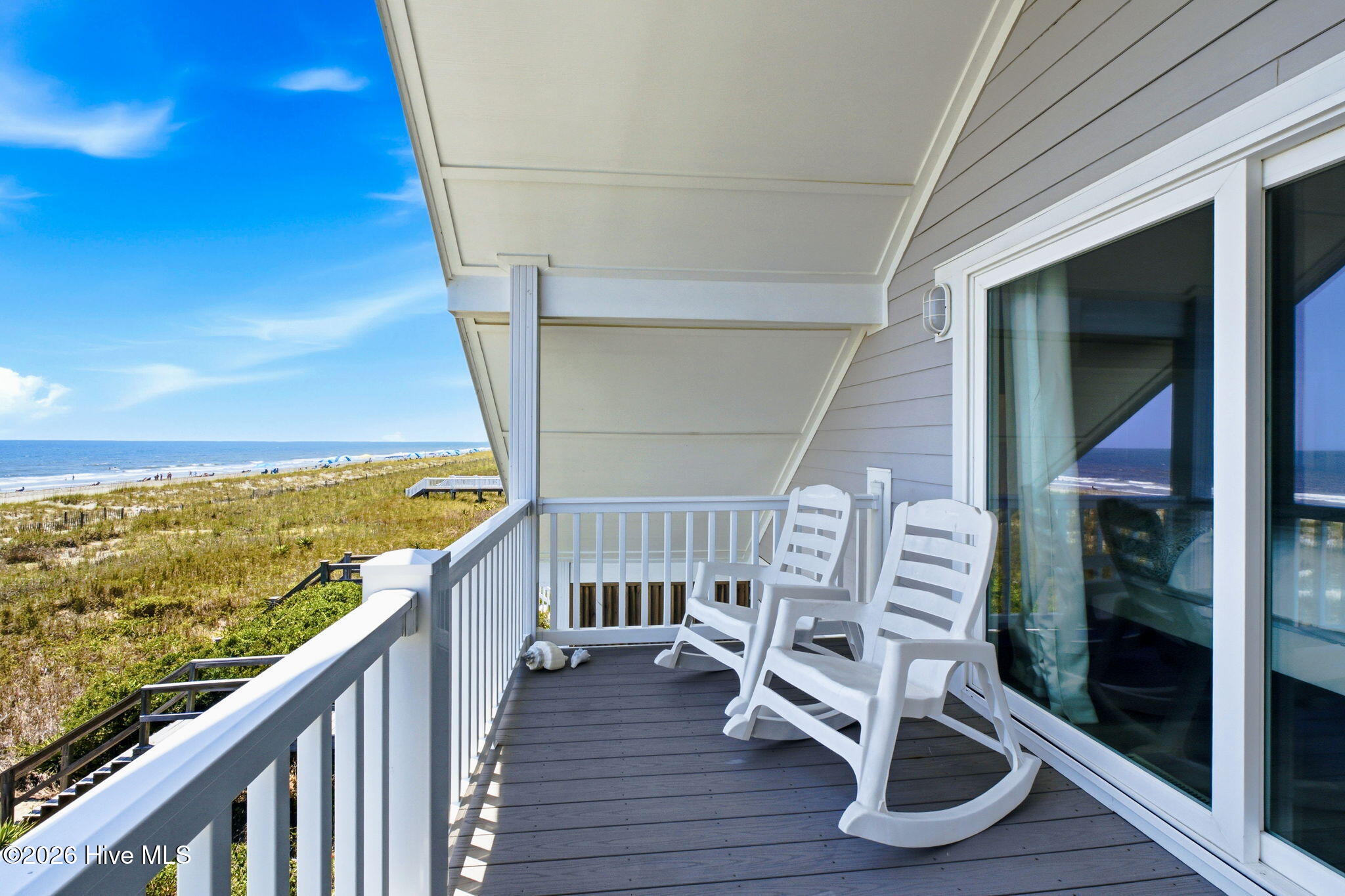 177 Ocean Boulevard W