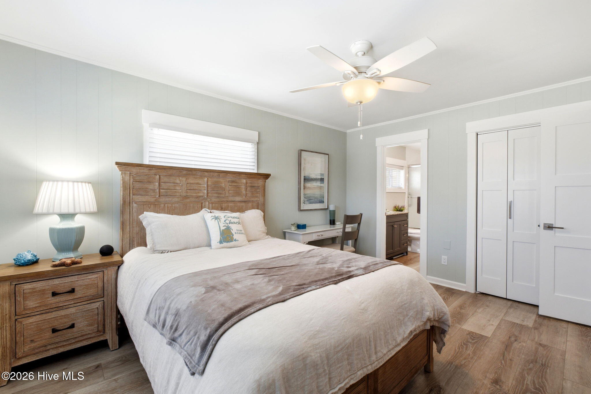 177 Ocean Boulevard W