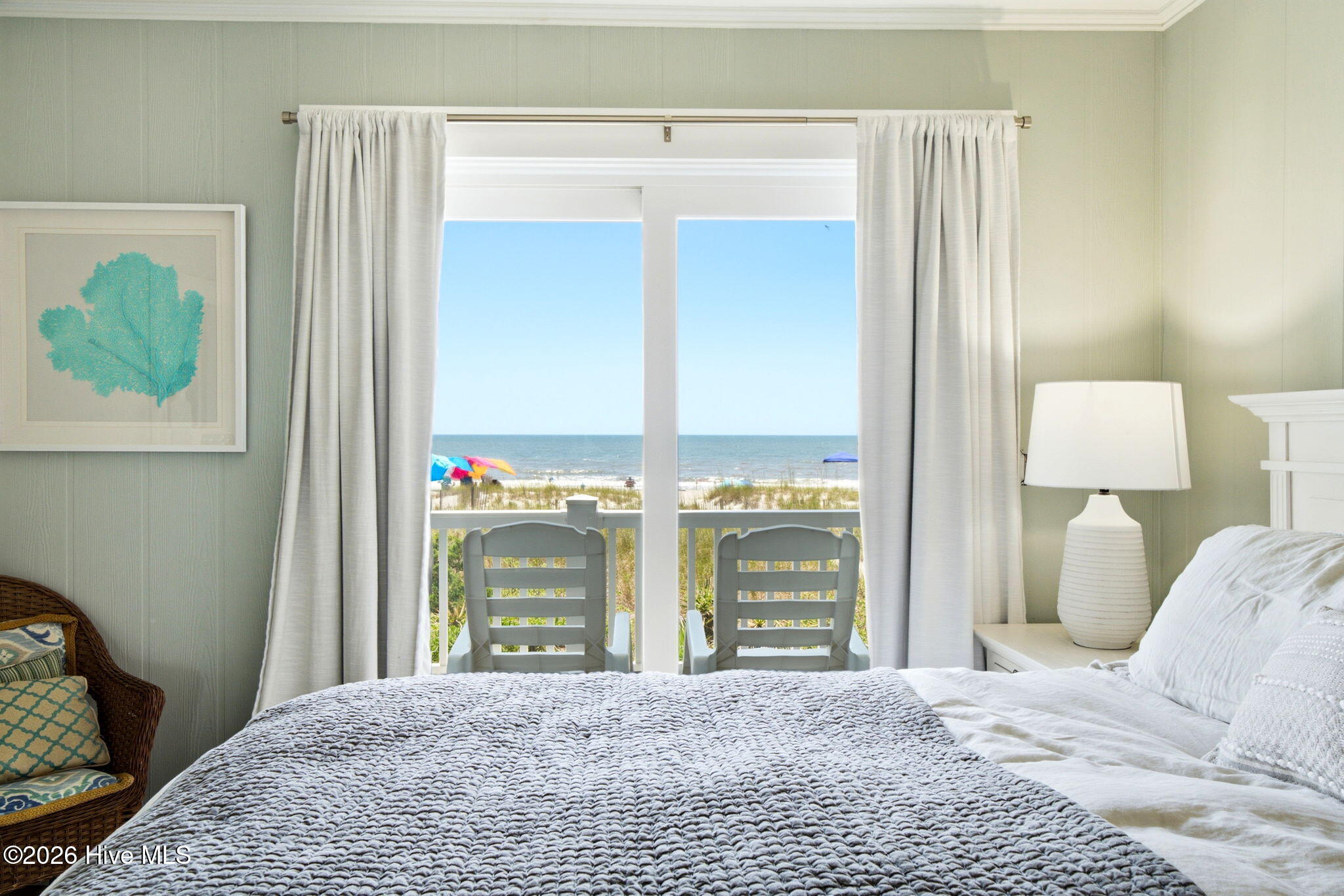 177 Ocean Boulevard W