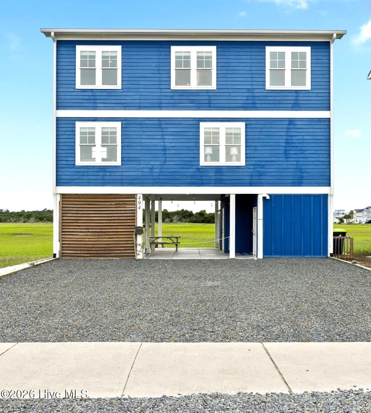494 Ocean Boulevard W