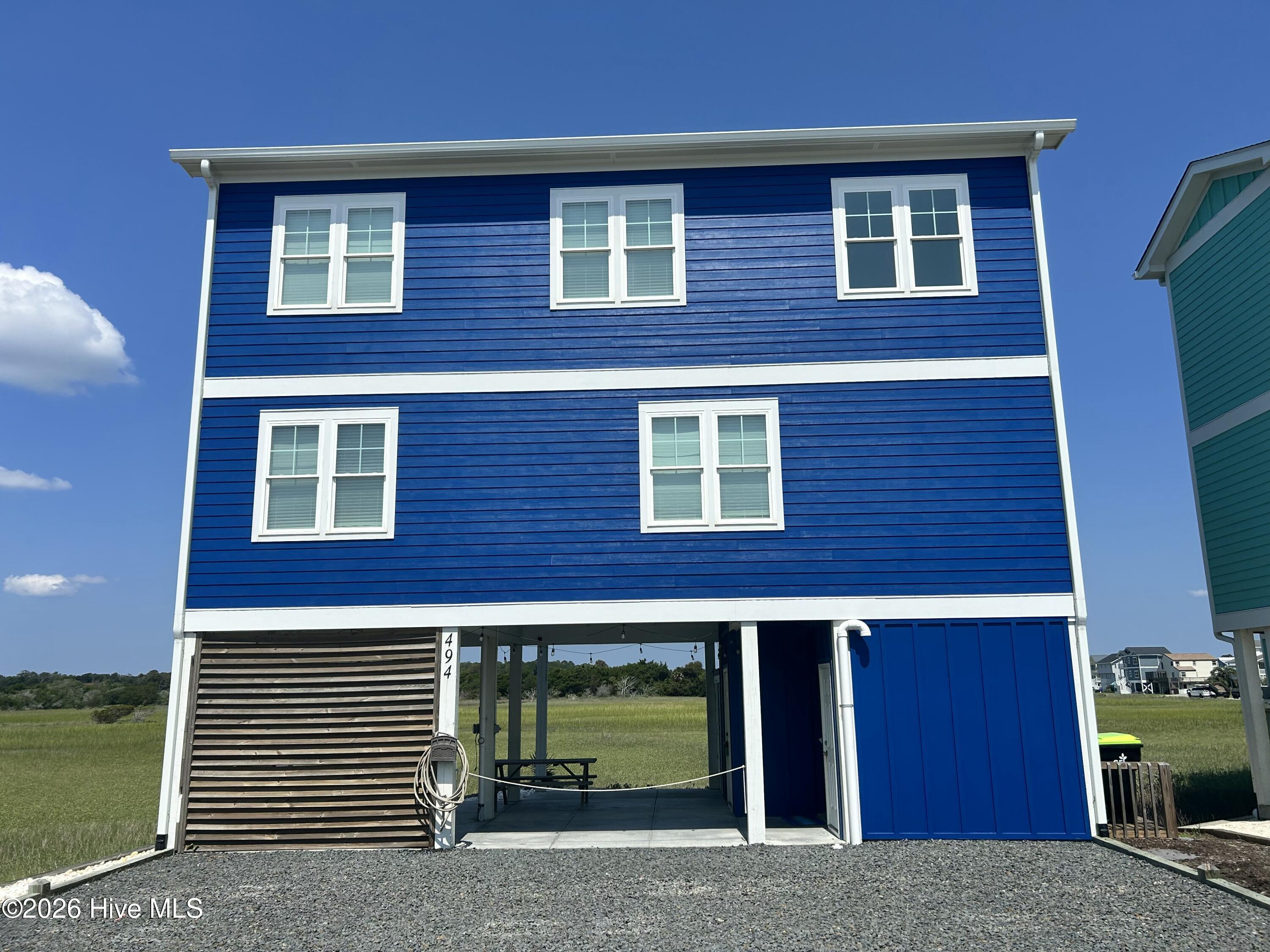 494 Ocean Boulevard W