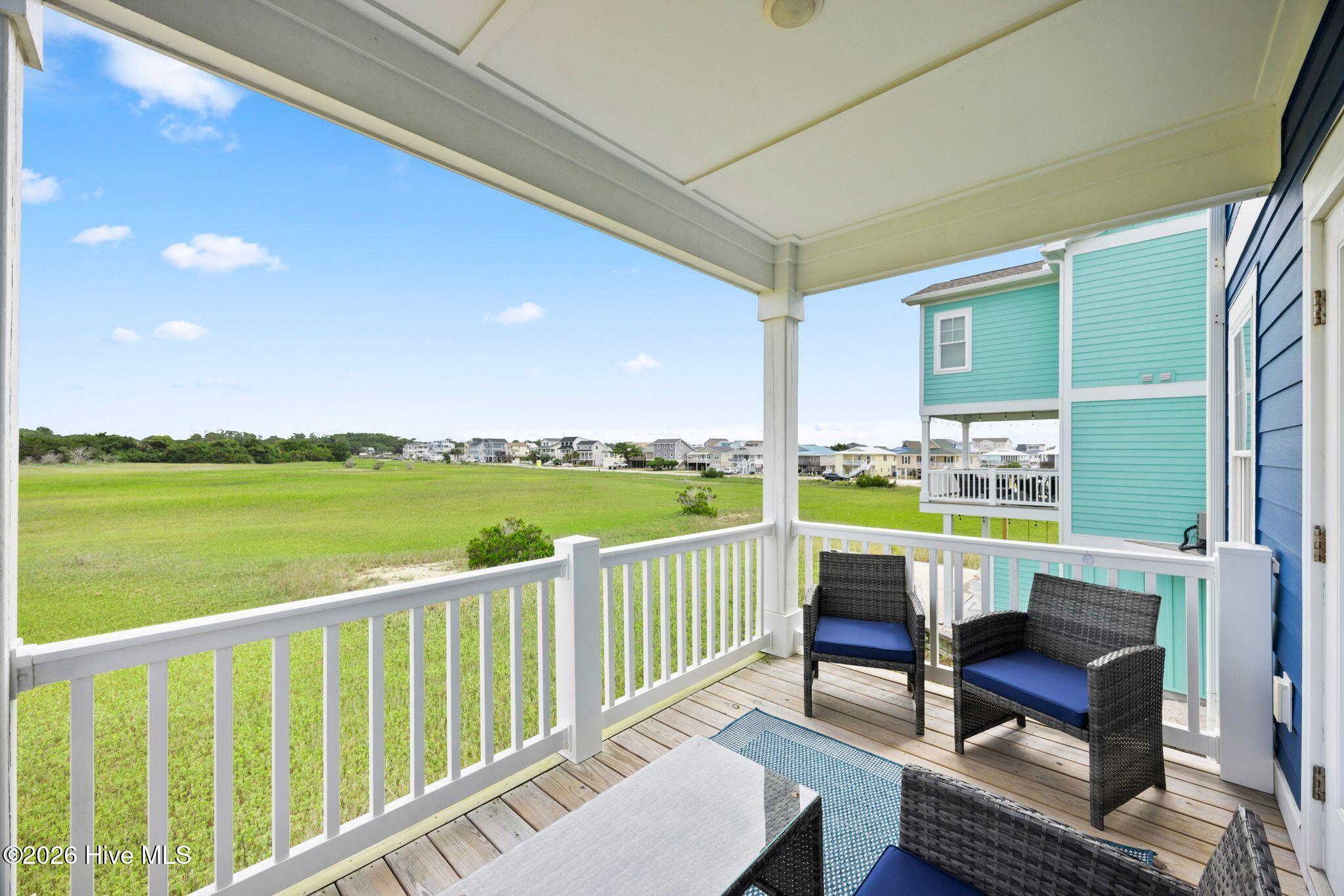 494 Ocean Boulevard W