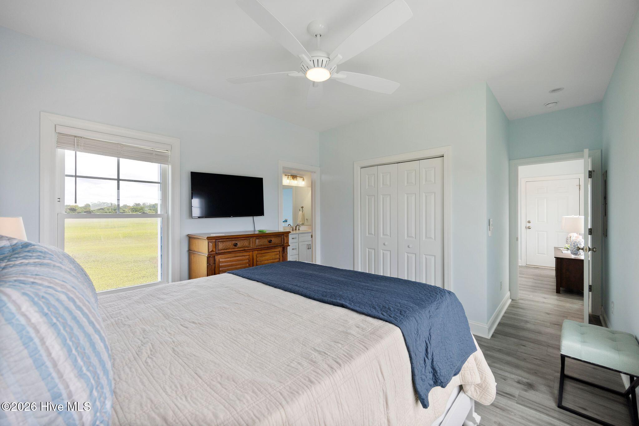 494 Ocean Boulevard W