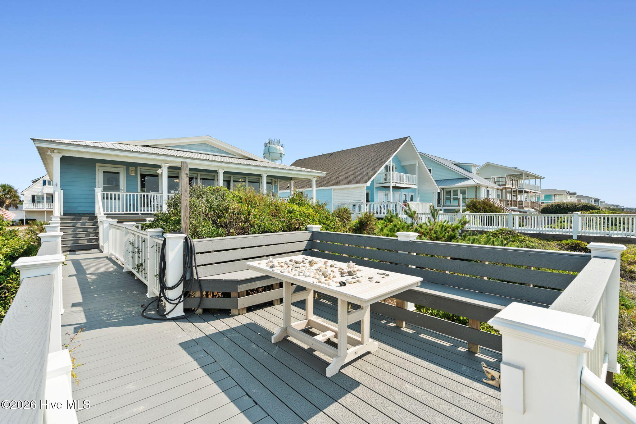 145 Ocean Boulevard W