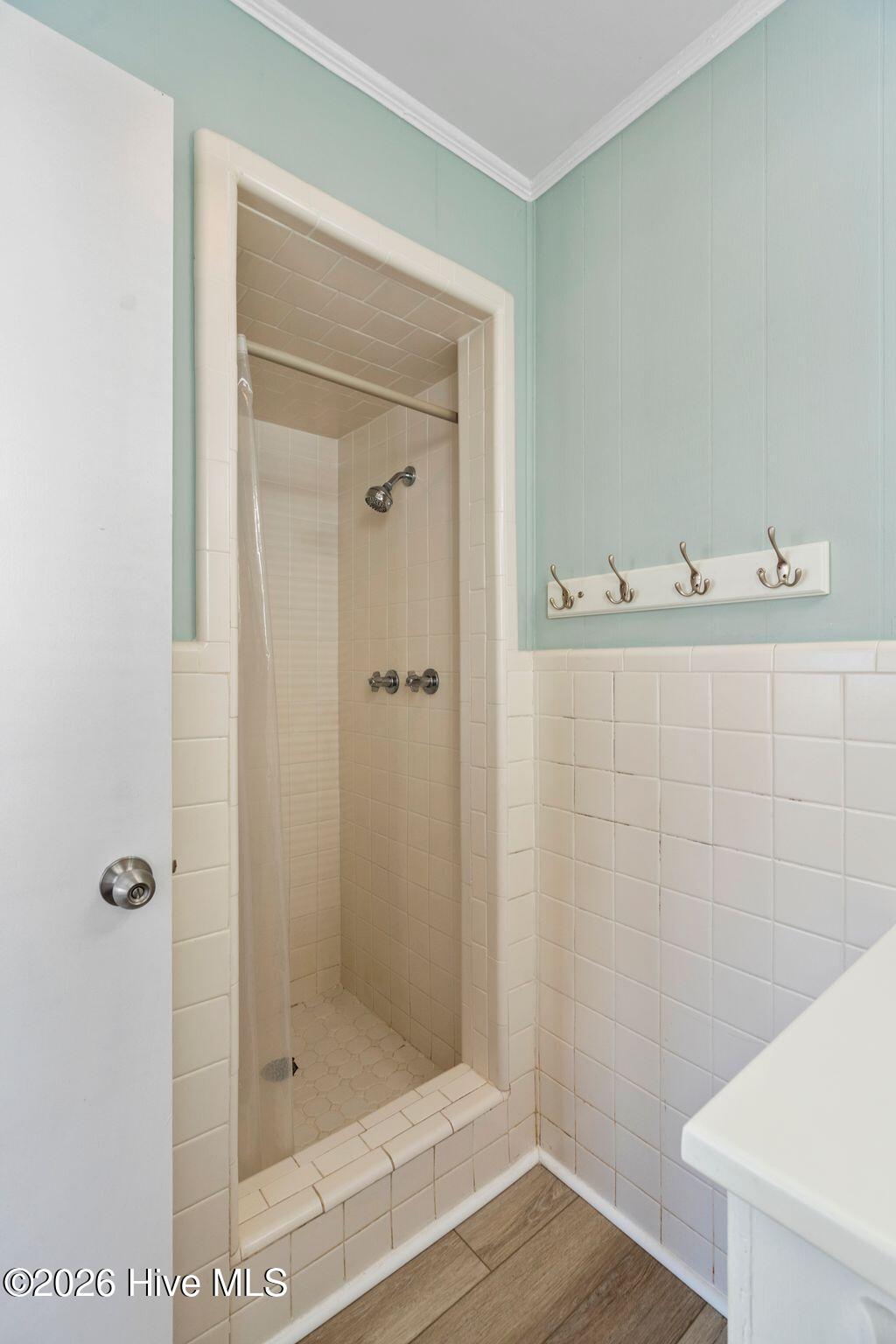 145 Ocean Boulevard W