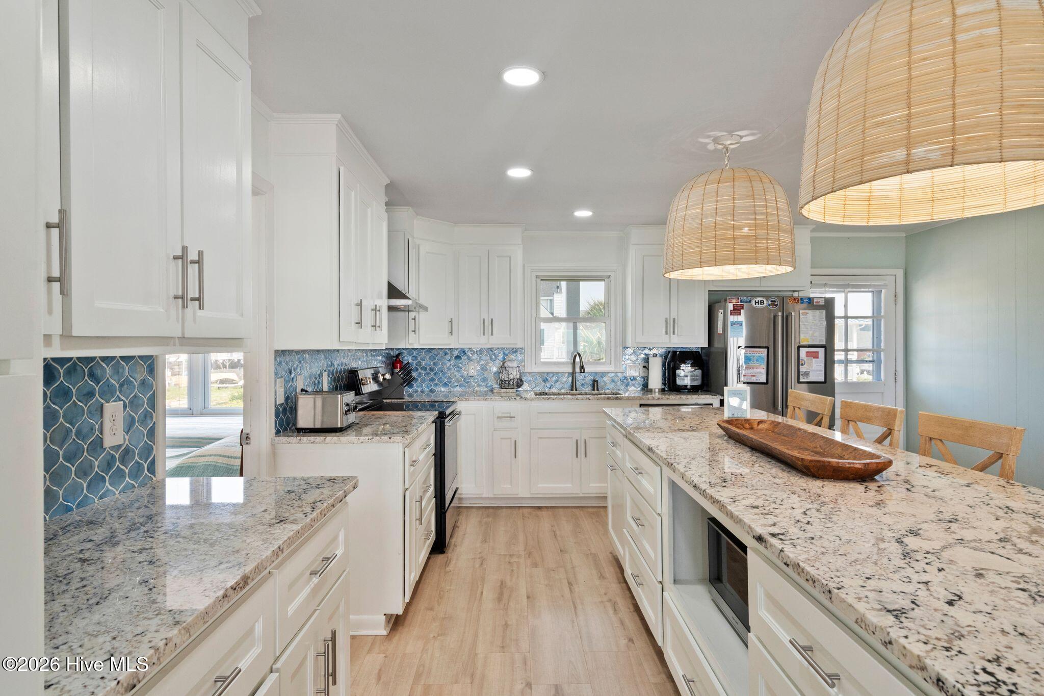 145 Ocean Boulevard W