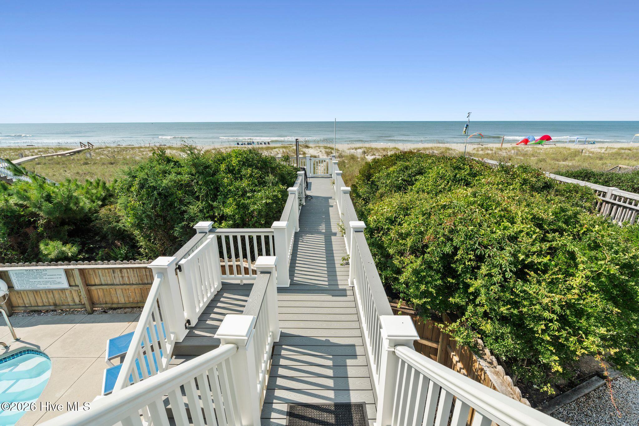 145 Ocean Boulevard W