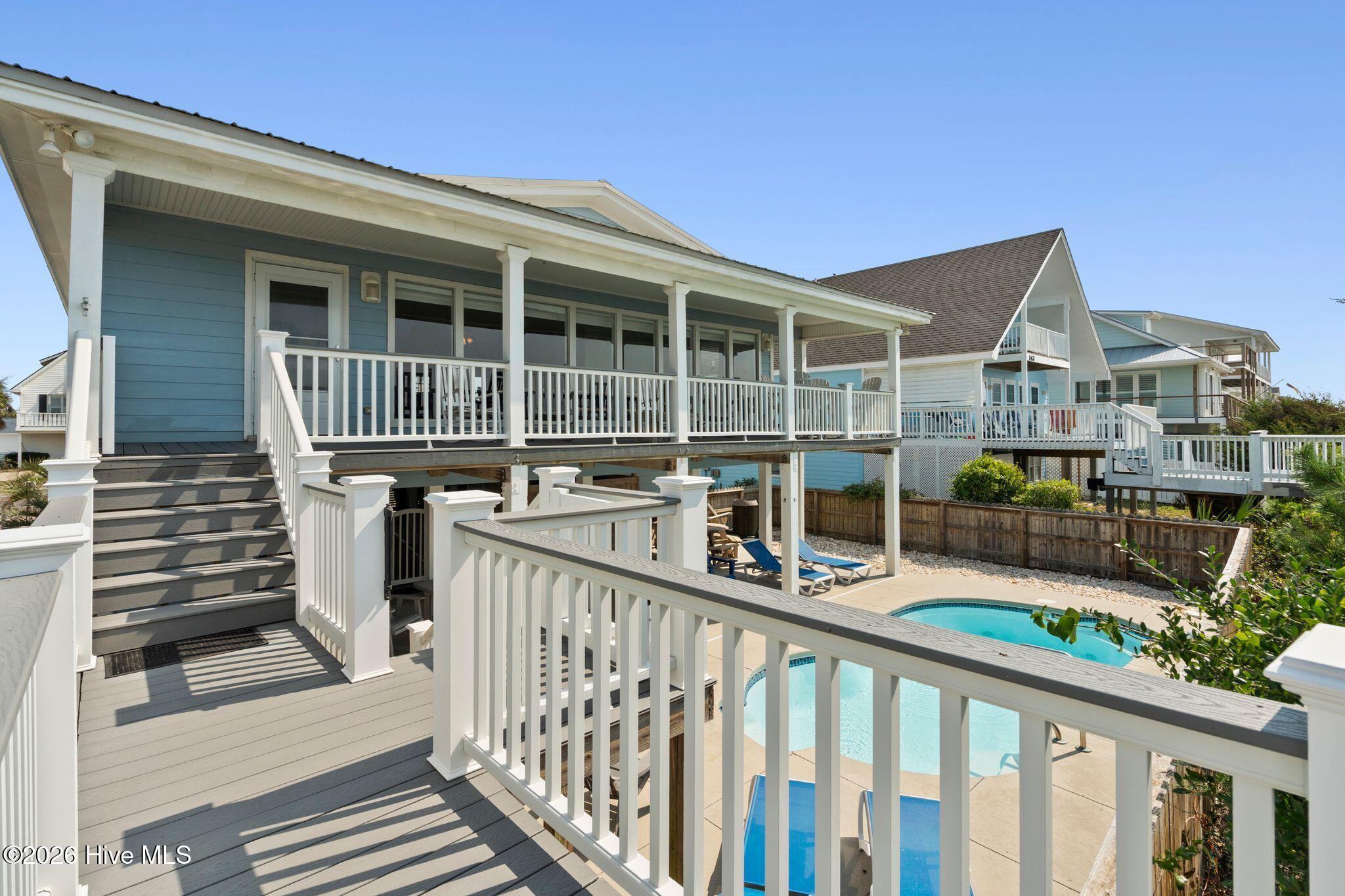 145 Ocean Boulevard W