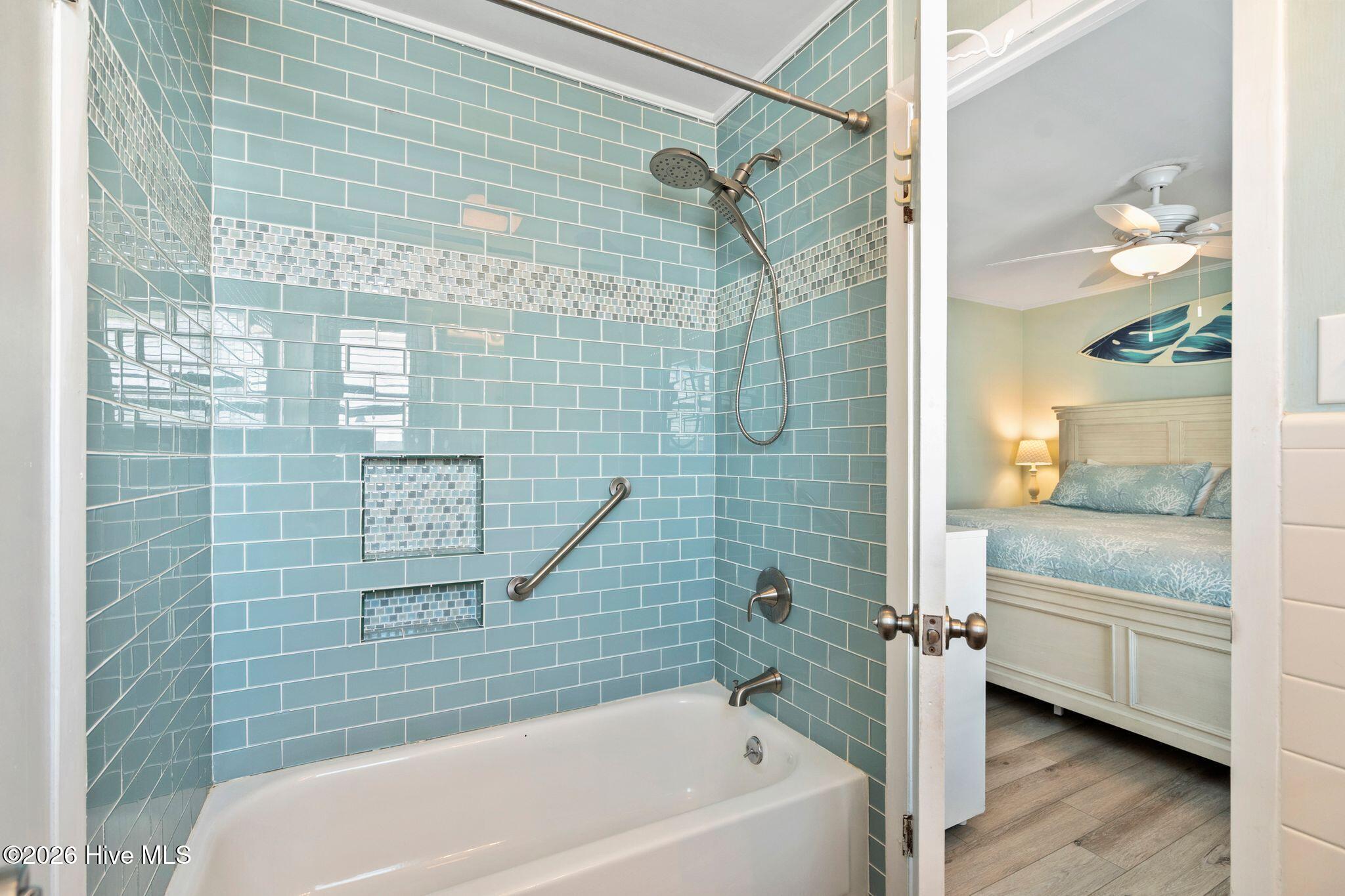 145 Ocean Boulevard W