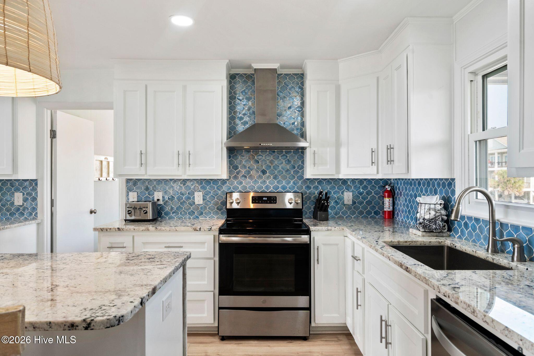 145 Ocean Boulevard W