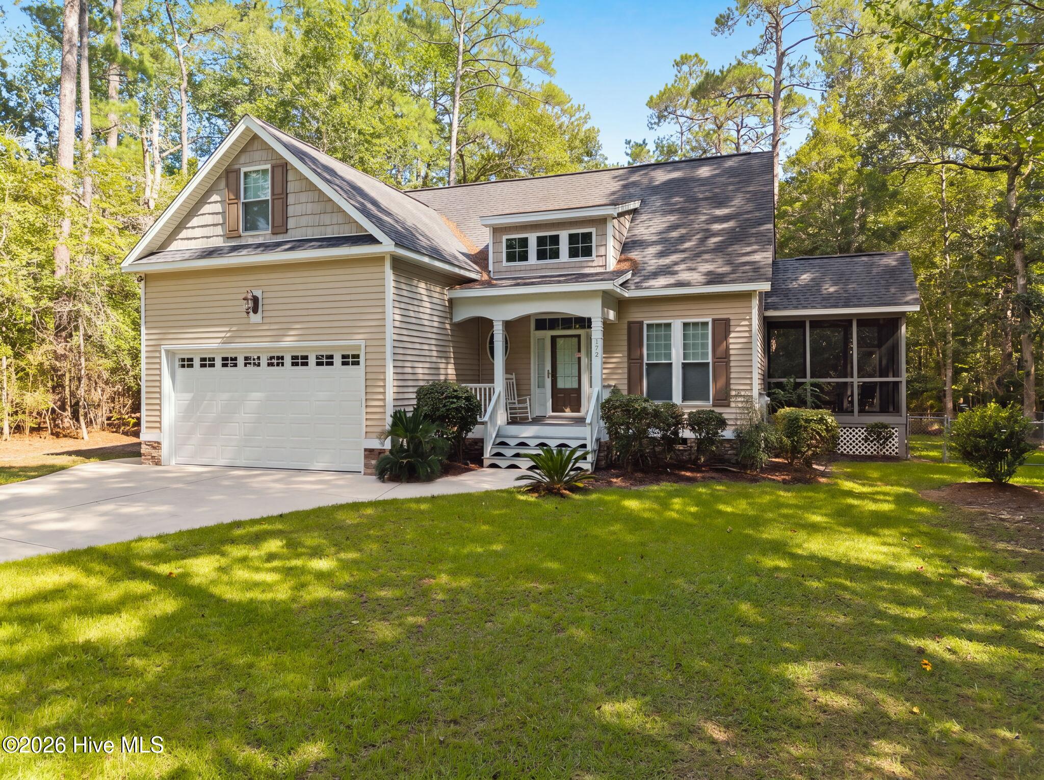 172 Country Club Drive SW
