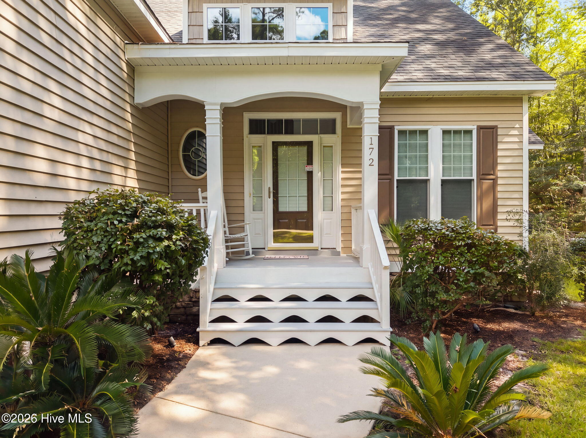 172 Country Club Drive SW