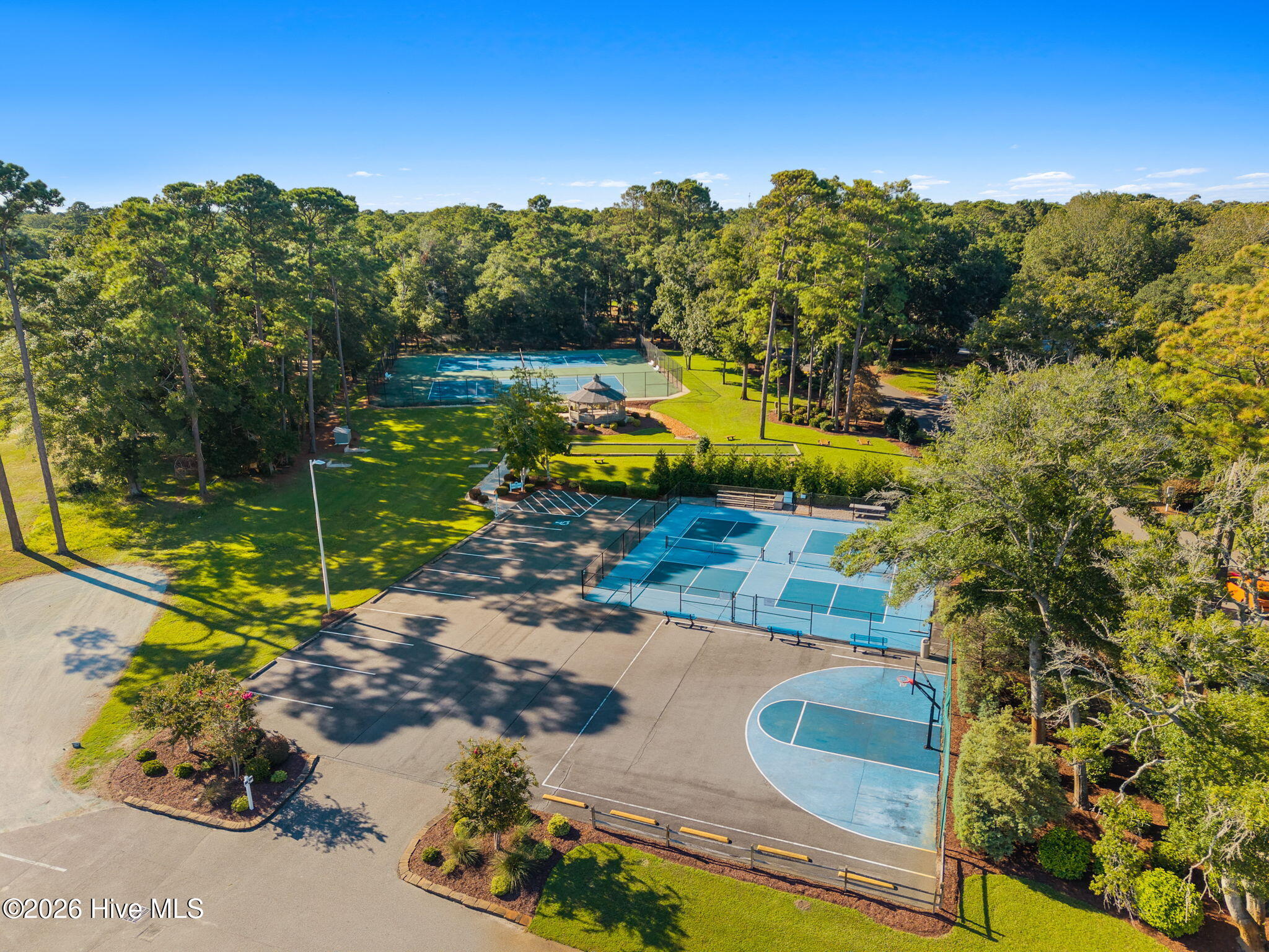 58 Clubhouse Drive SW # 2