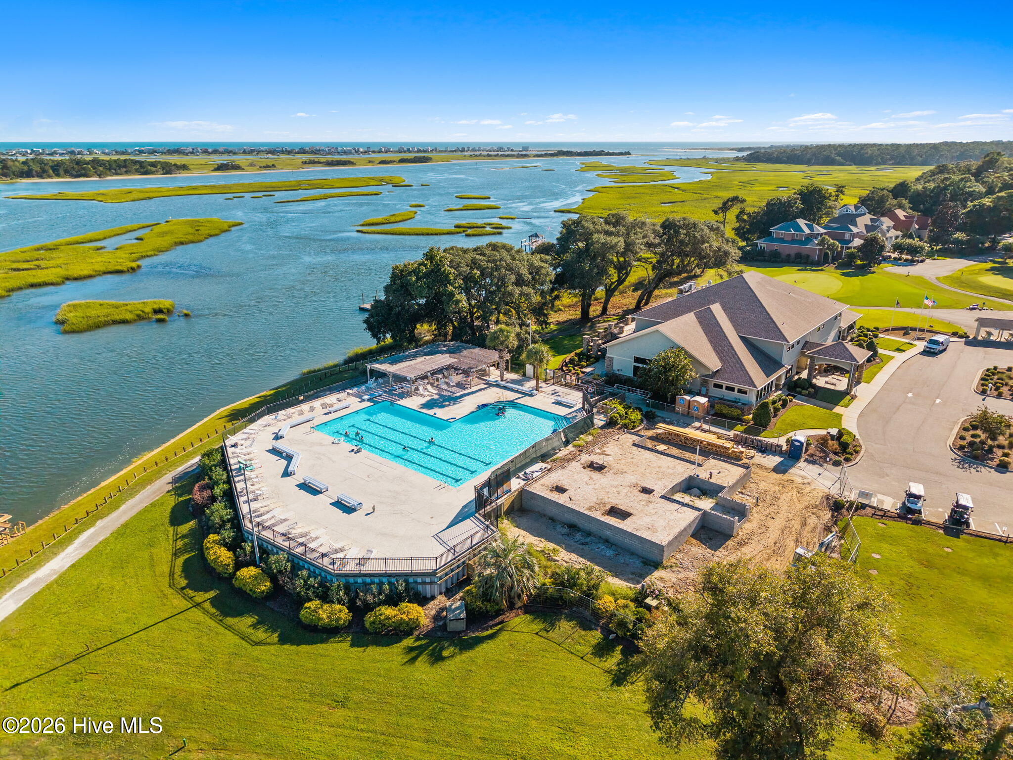 58 Clubhouse Drive SW # 2