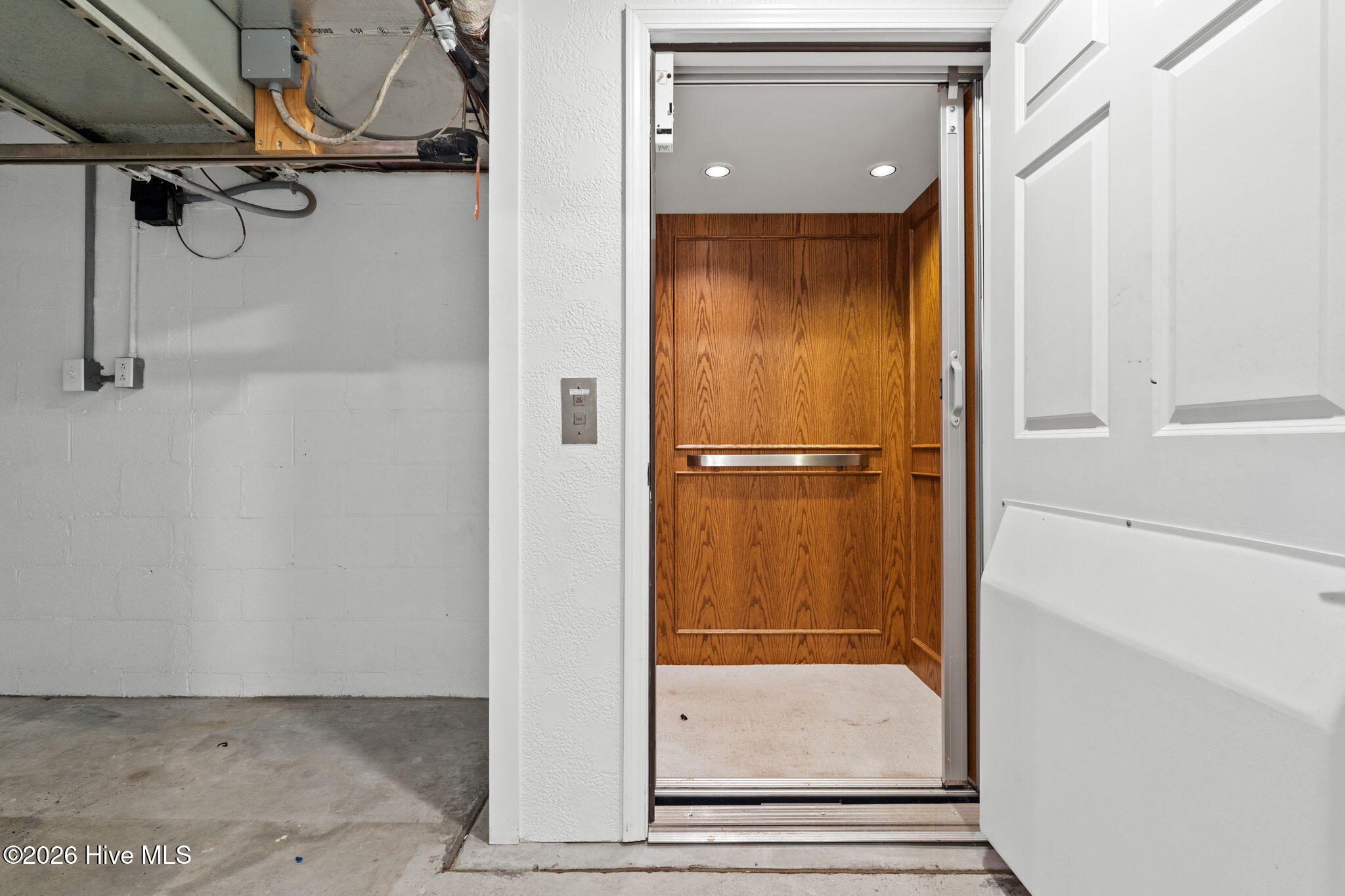 58 Clubhouse Drive SW # 2