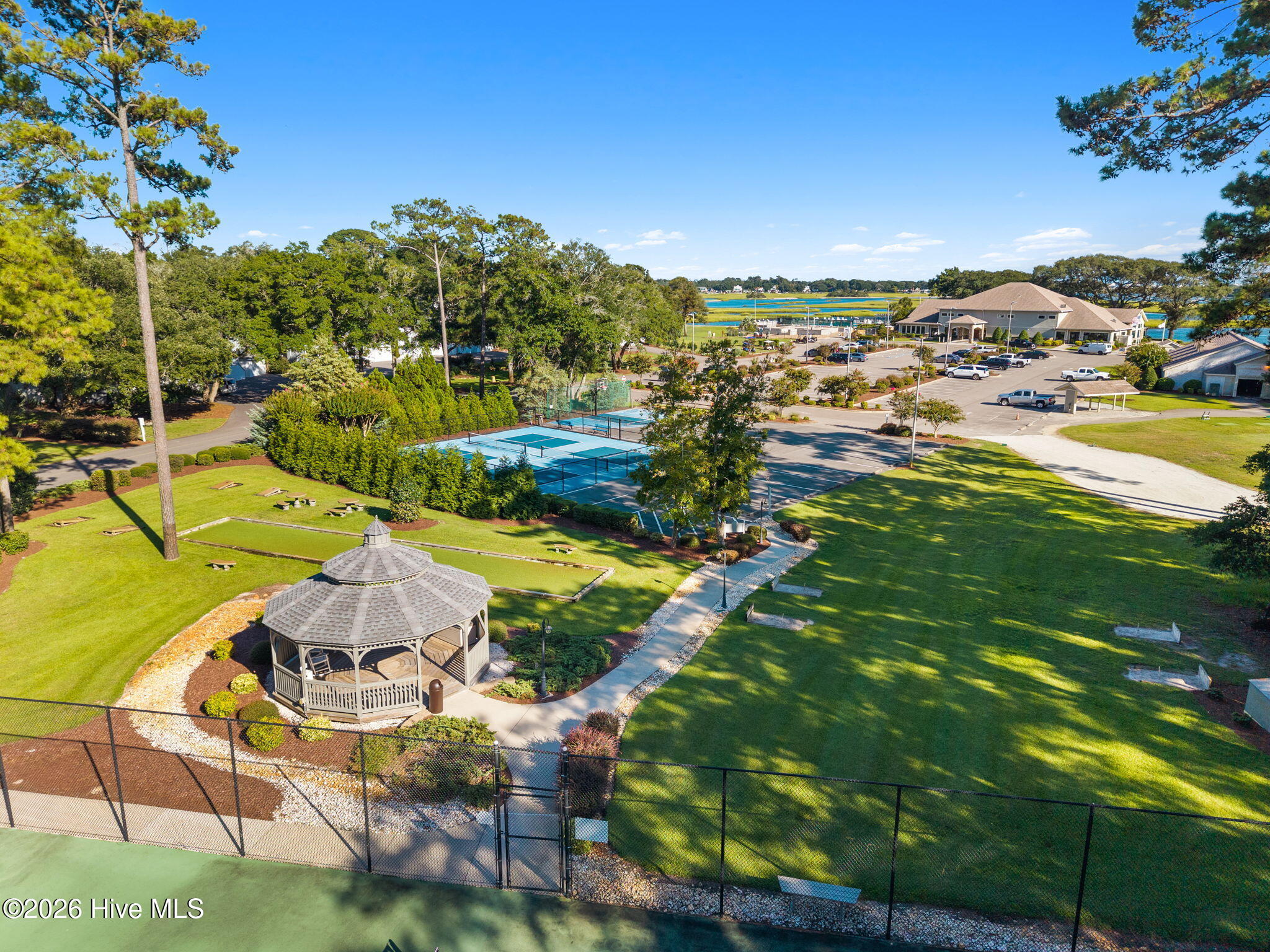 58 Clubhouse Drive SW # 2