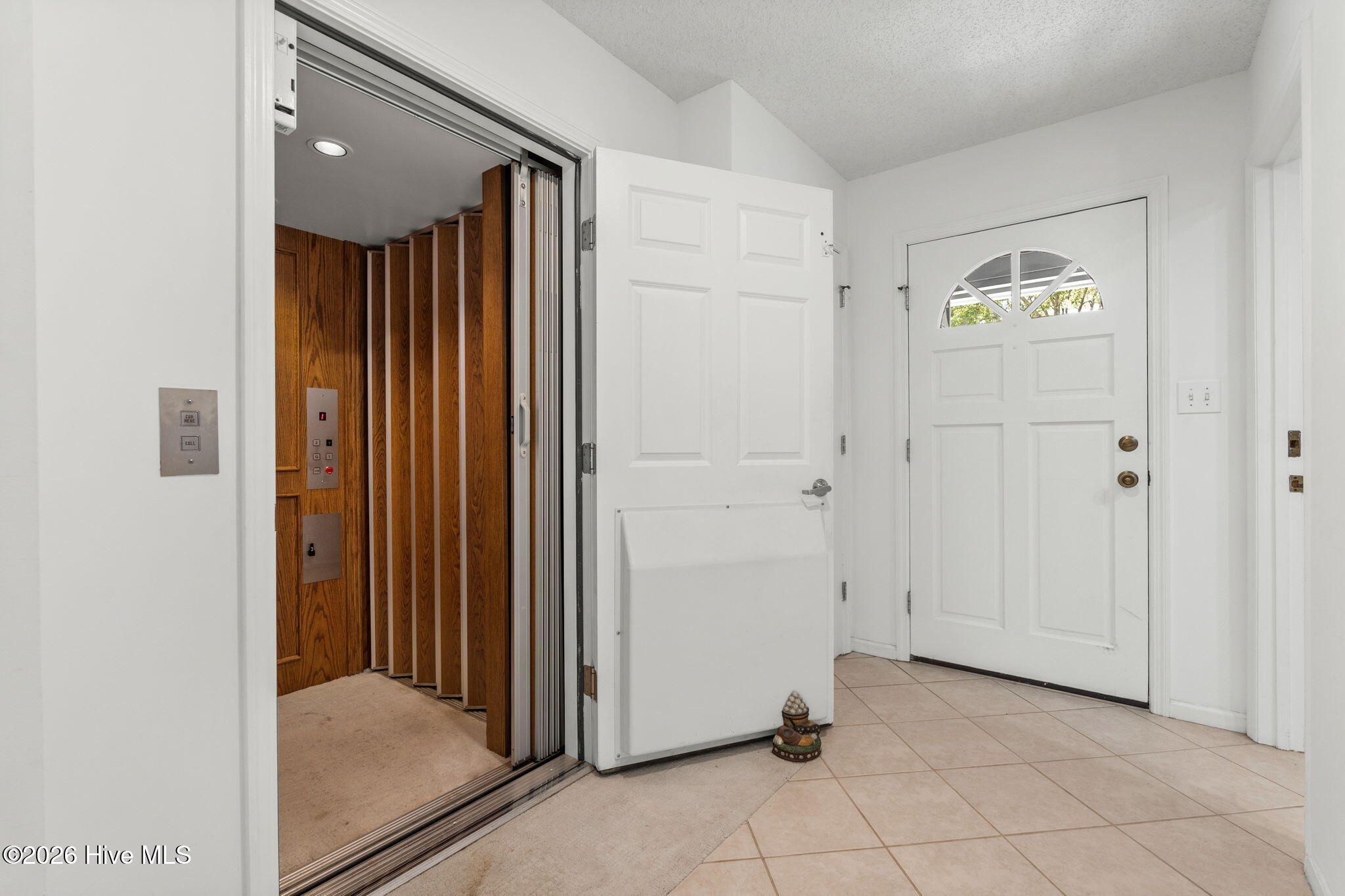 58 Clubhouse Drive SW # 2
