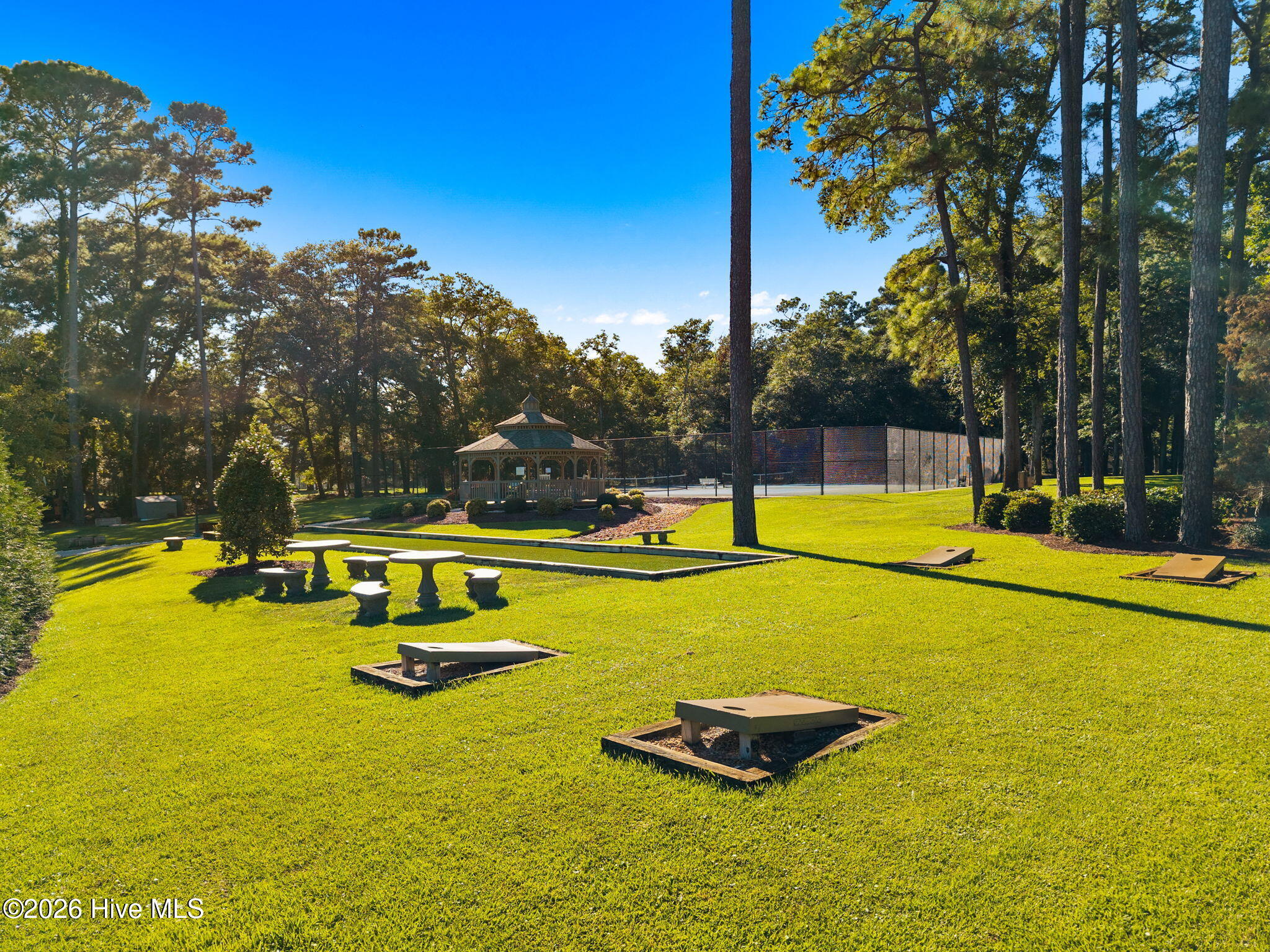 58 Clubhouse Drive SW # 2