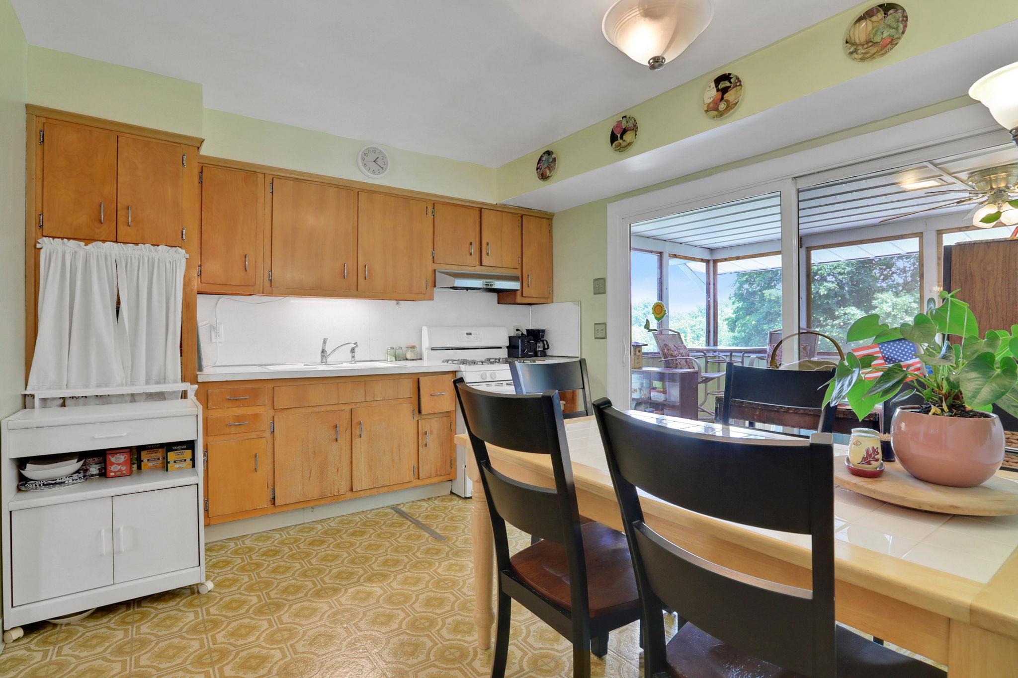 83 S Gate Drive