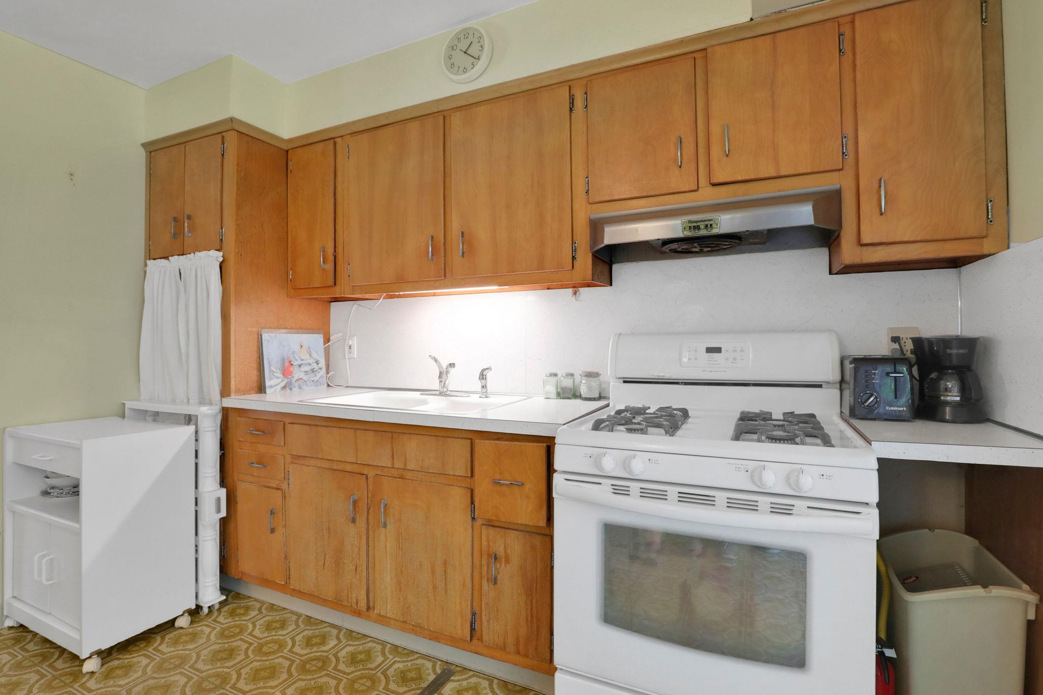 83 S Gate Drive