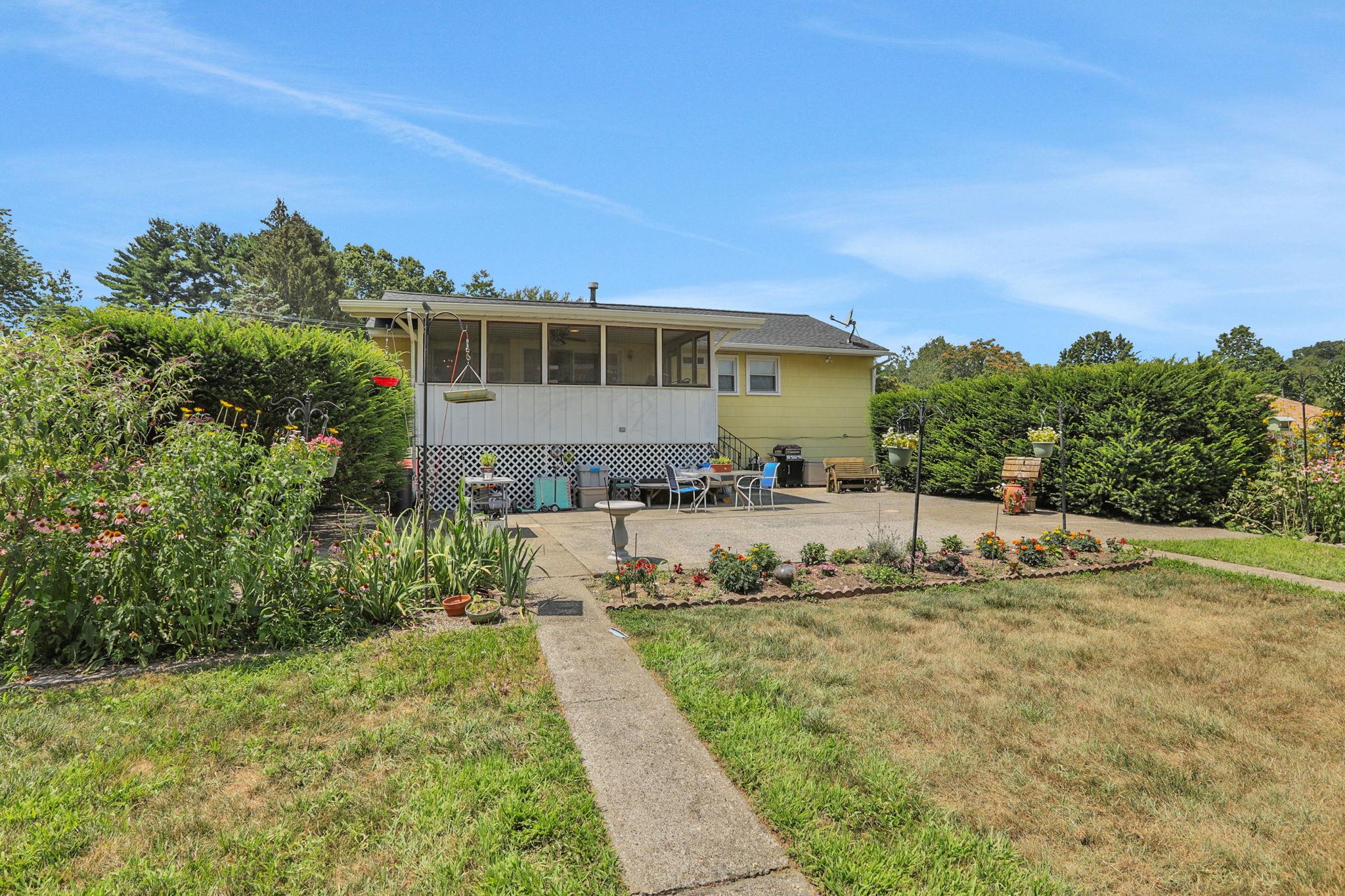 83 S Gate Drive