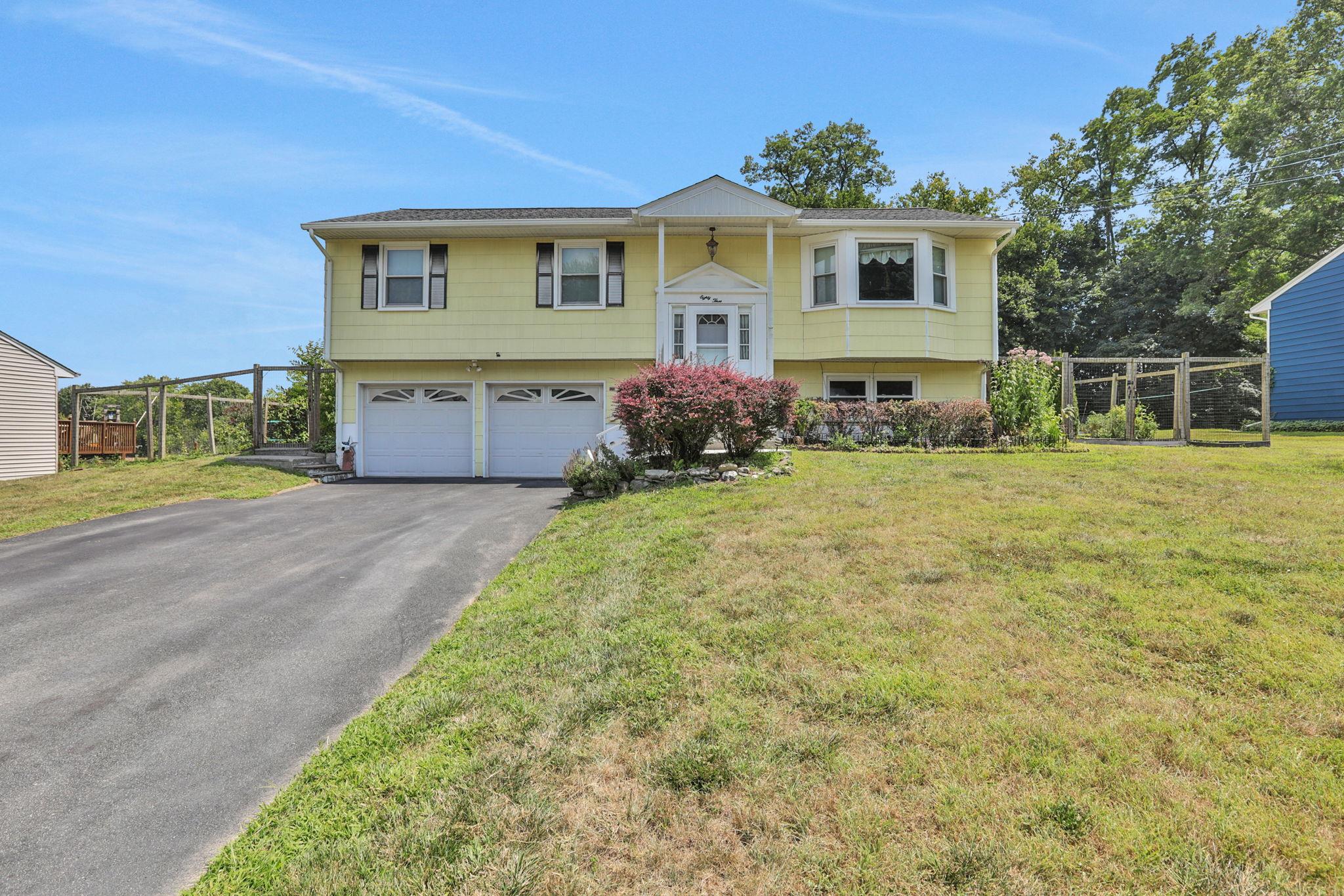 83 S Gate Drive