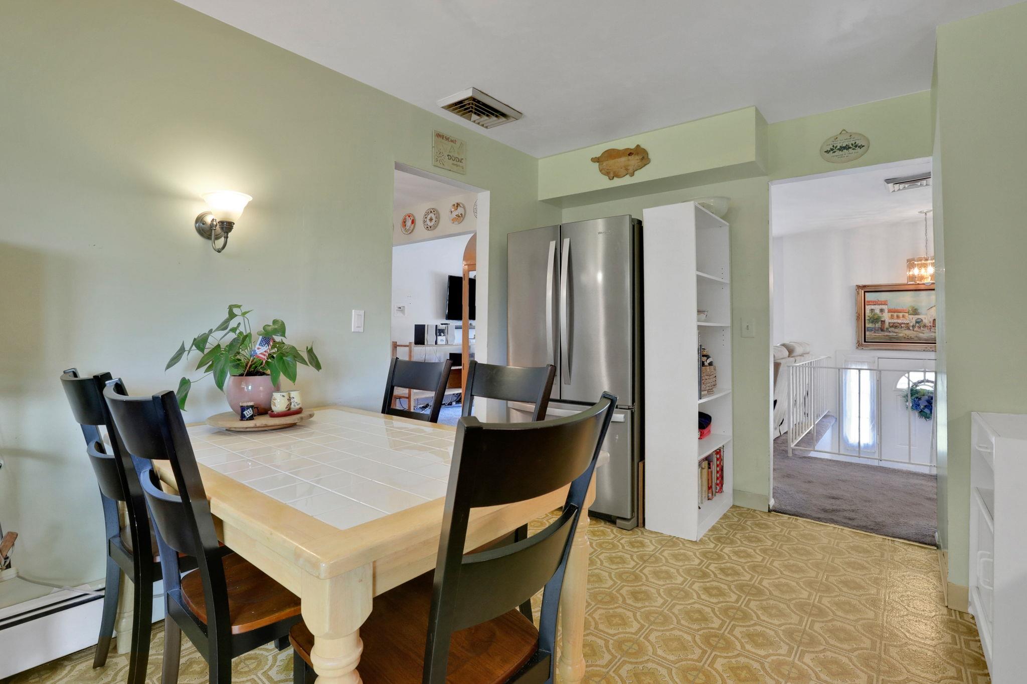83 S Gate Drive