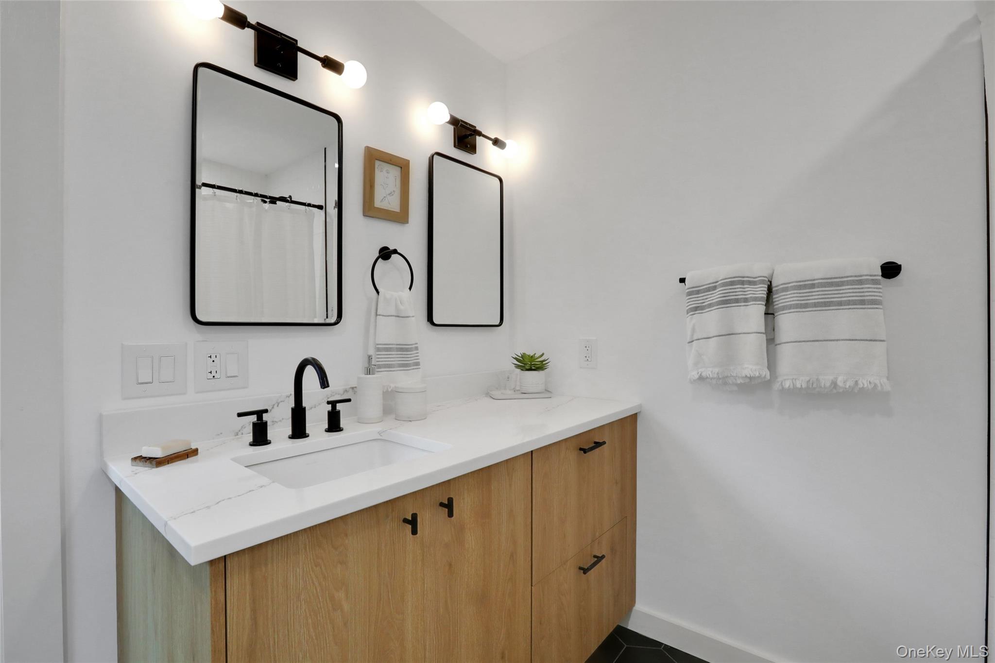 1015 Creek Locks Road