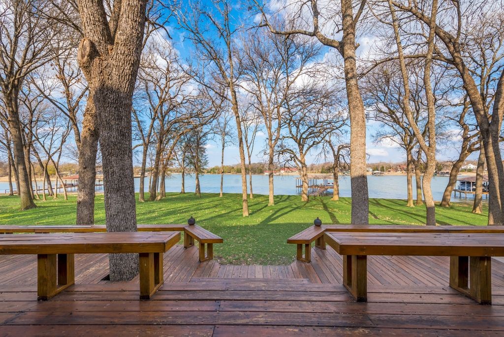 229 Tonkawa Trail