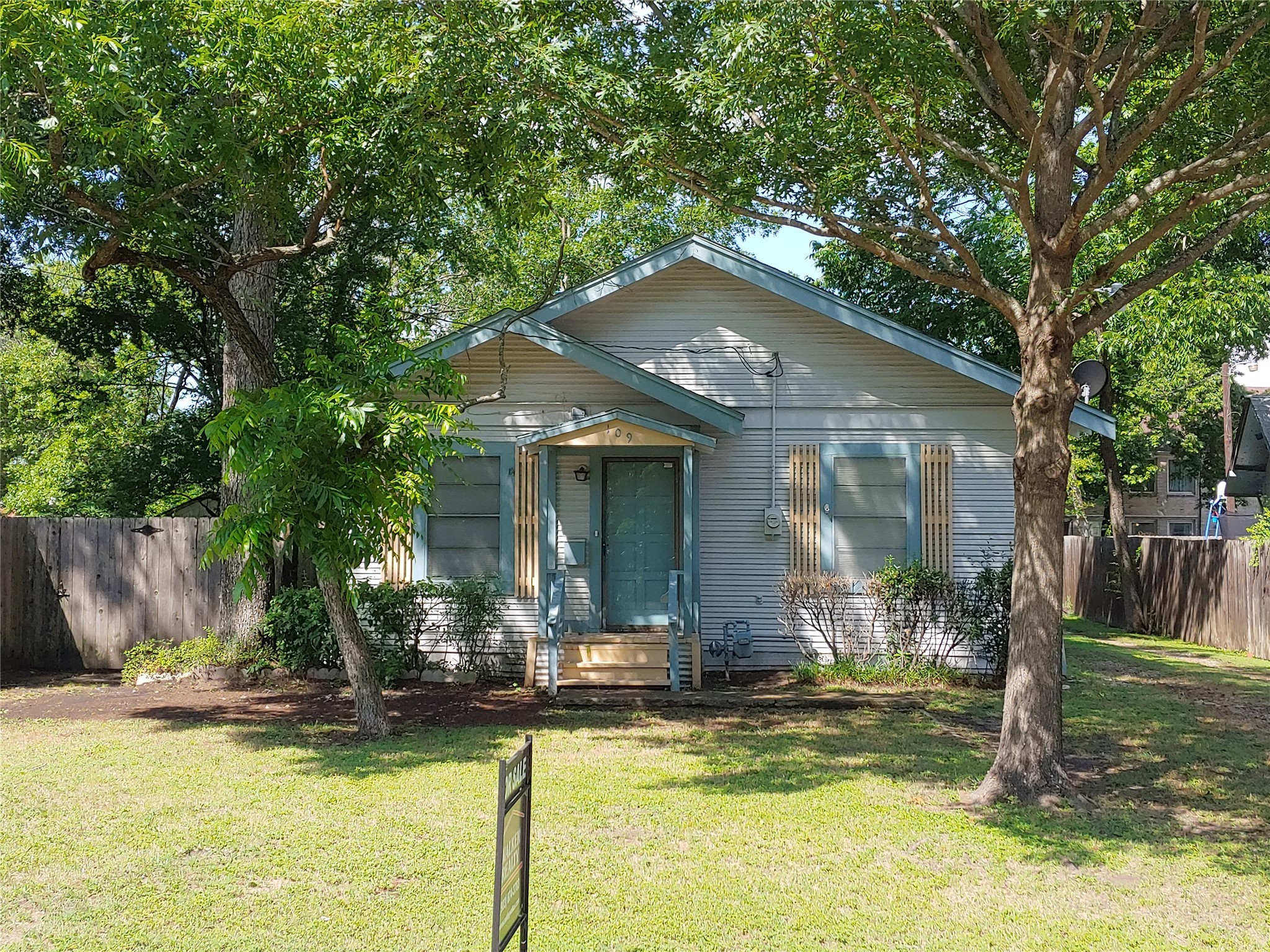 109 S 29th Street