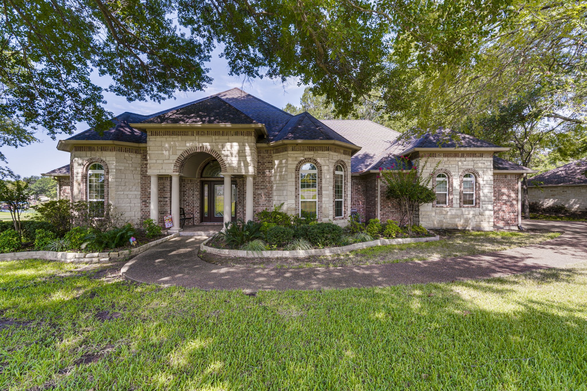 15310 Sapphire Lane