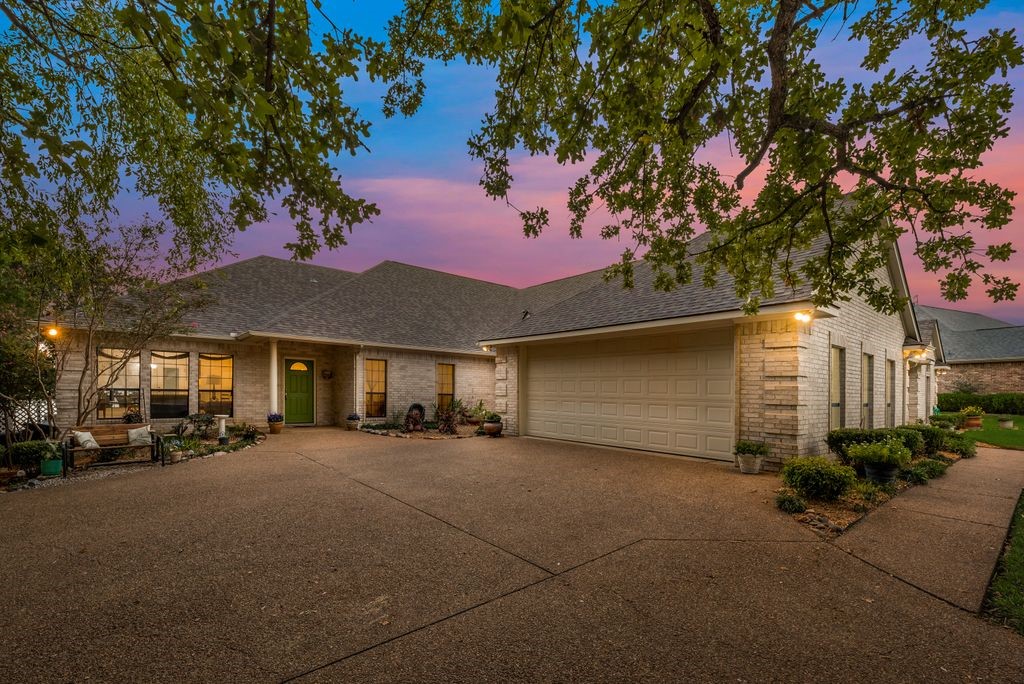 261 Jackson Circle
