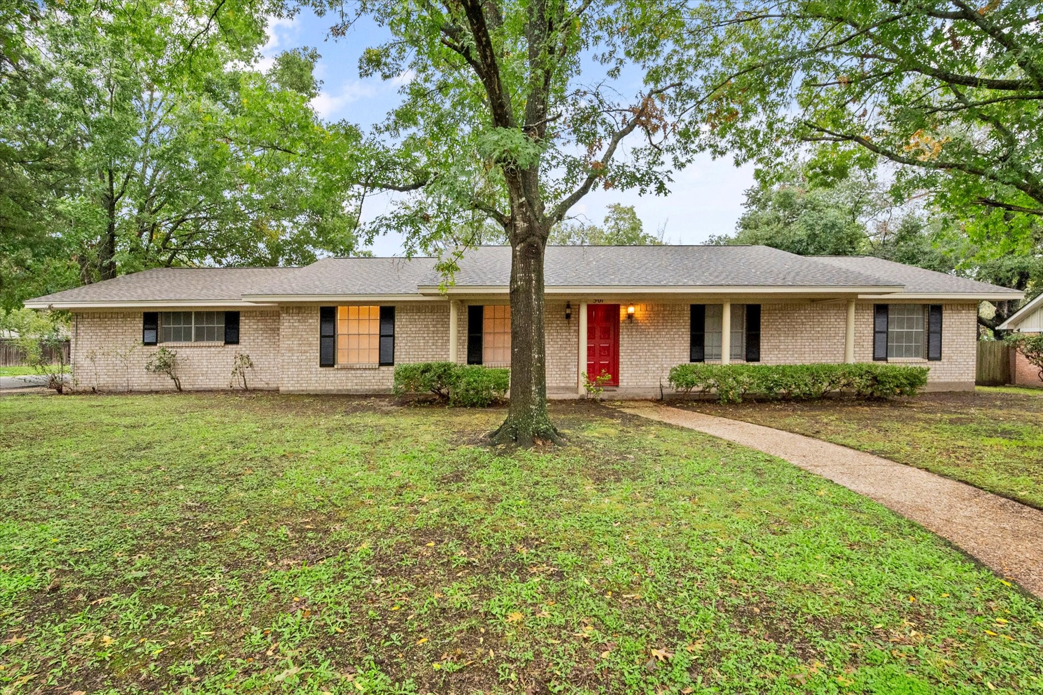 501 Dobbins Road