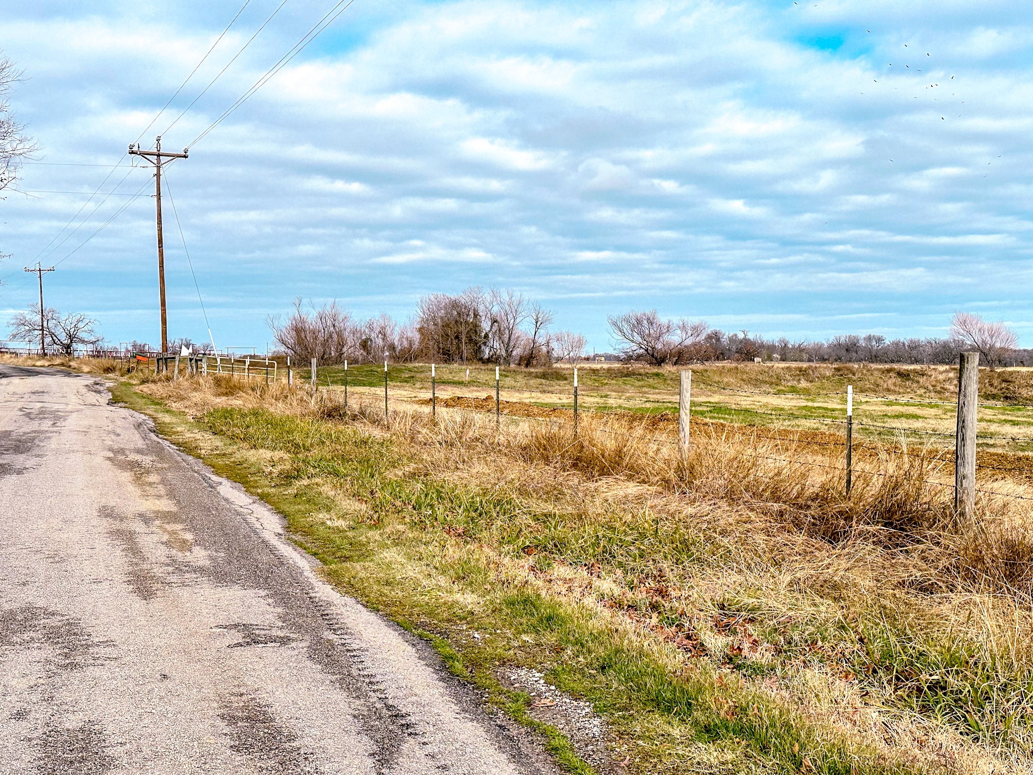 Lot 3 SE CR 2220