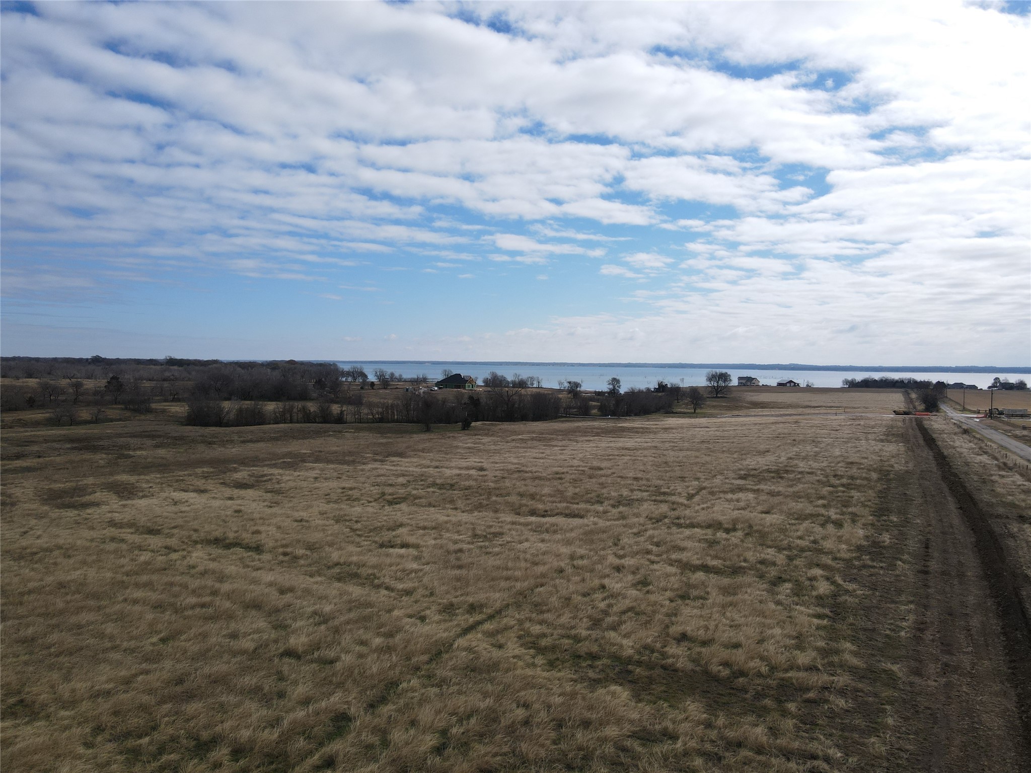 Lots 5-6 SE CR 2220